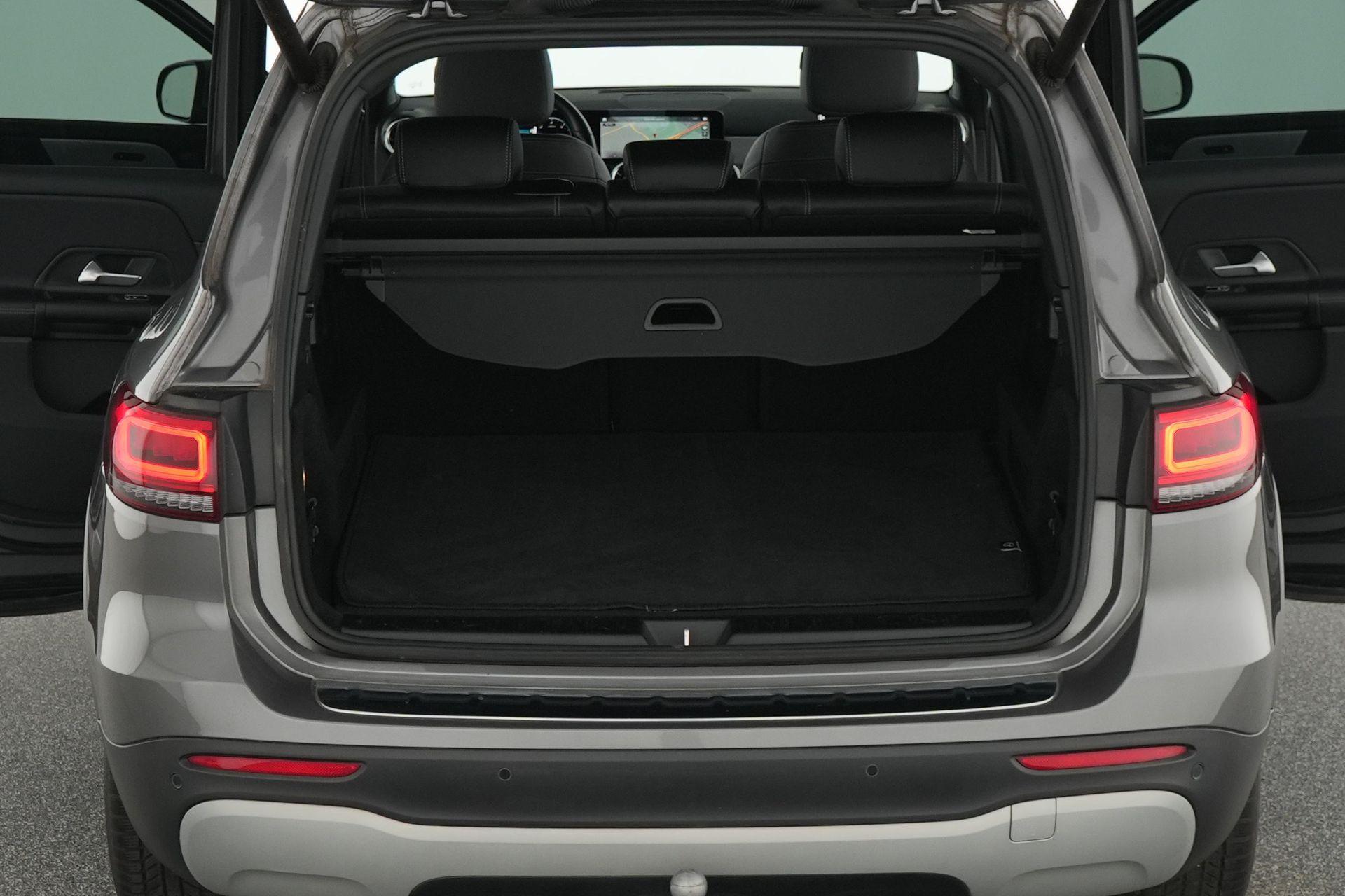 certified-namur-mercedes-benz-glb-180-d-style-w1n2476101w158337-18-20260514003629.jpg