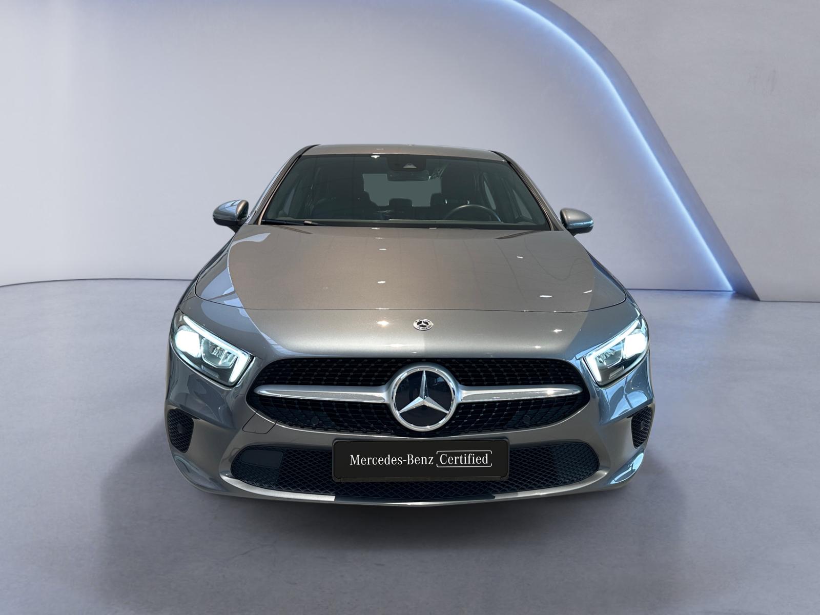 certified-eupen-mercedes-benz-a-180-d-business-line-w1k3f1ab9pv170586-8-20260327145810.jpg