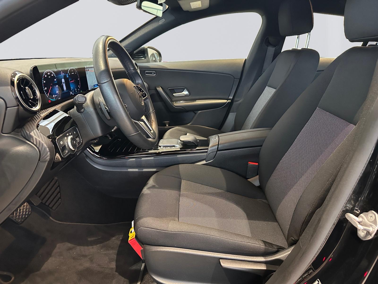 certified-eupen-mercedes-benz-cla-shooting-brake-180-d-dct-business-solution-w1k1186031n155595-10-20260331160948.jpg