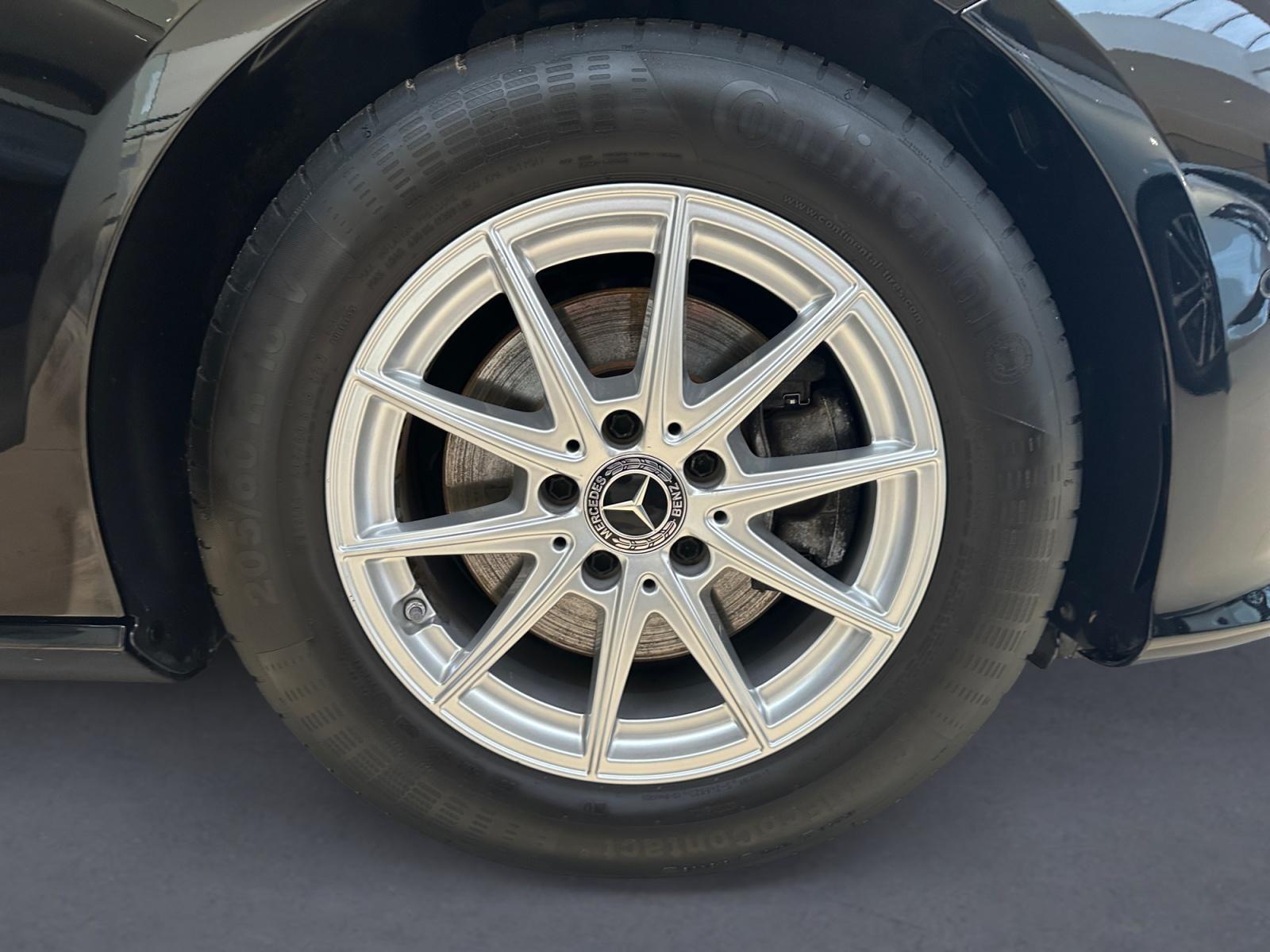 certified-eupen-mercedes-benz-cla-shooting-brake-180-d-dct-business-solution-w1k1186031n155595-14-20260331160951.jpg