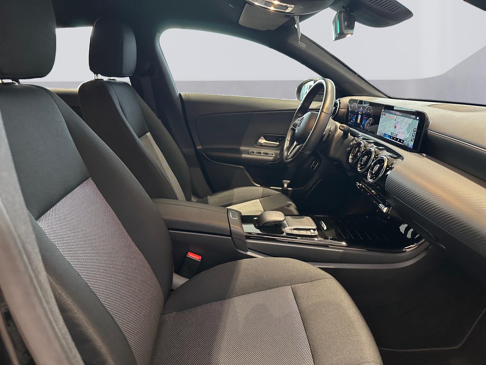 certified-eupen-mercedes-benz-cla-shooting-brake-180-d-dct-business-solution-w1k1186031n155595-15-20260331160952.jpg