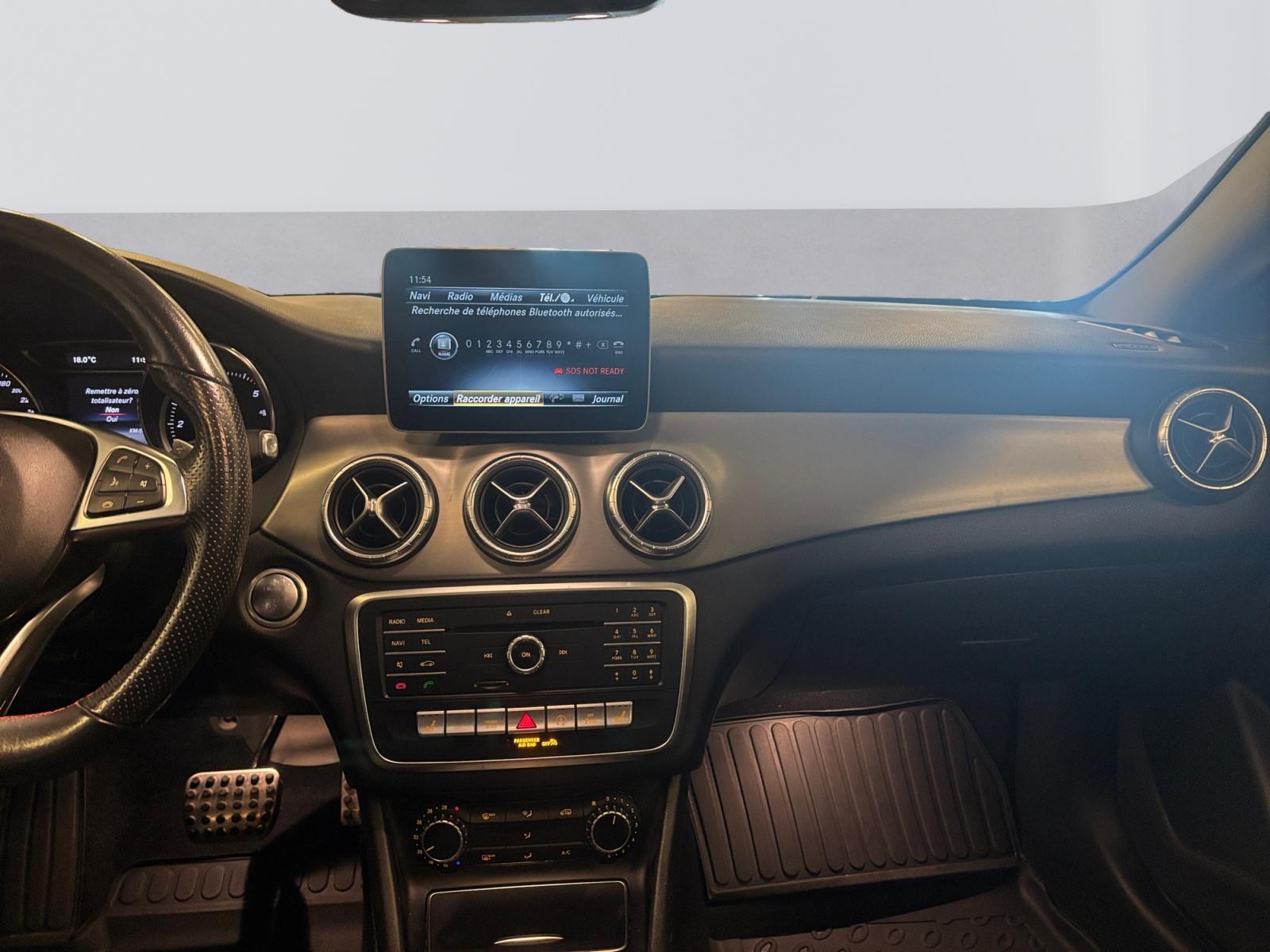 certified-alleur-mercedes-benz-cla-shooting-brake-200d-business-solution-amg-wdd1179081n766990-12-20260716162143.jpg