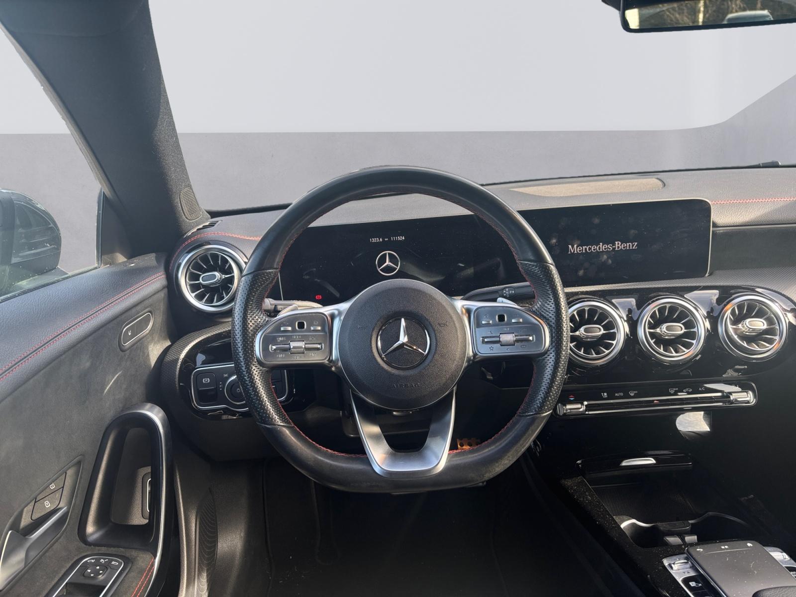 certified-arlon-mercedes-benz-cla-shooting-brake-180-amg-line-w1k1186841n089745-15-20260327144841.jpg