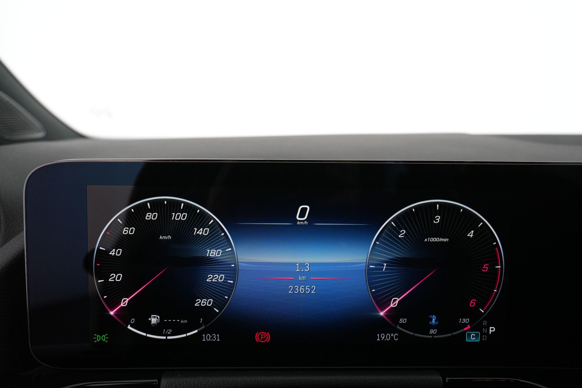 certified-beyne-heusay-mercedes-benz-b-180-d-w1k4f1ab3tj784295-14-20260615025822.jpg