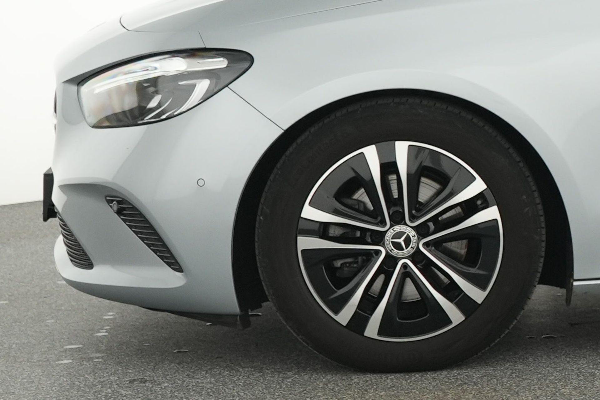 certified-beyne-heusay-mercedes-benz-b-180-d-w1k4f1ab3tj784295-5-20260615025817.jpg