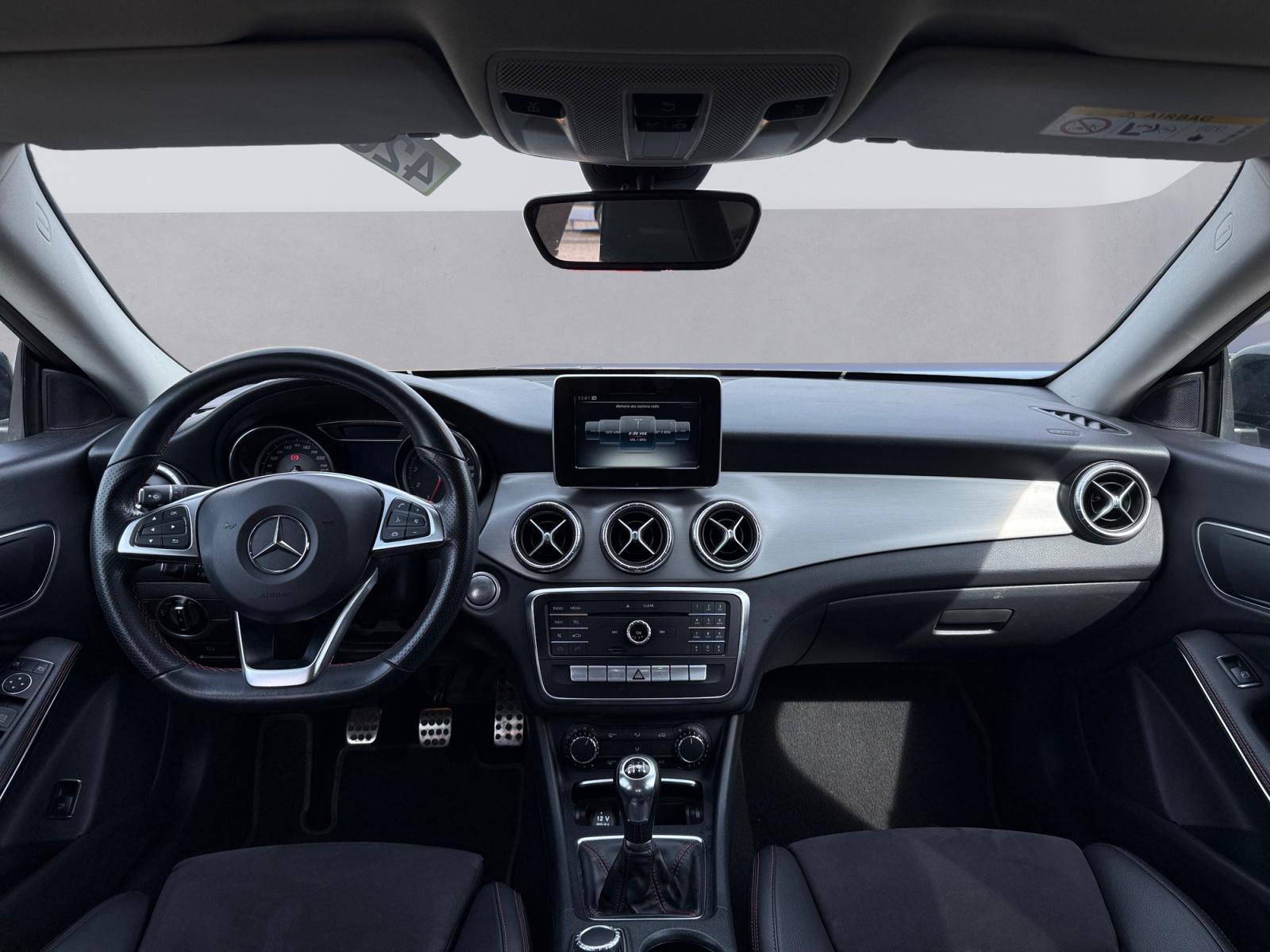 certified-beyne-heusay-mercedes-benz-cla-180-amg-line-wdd1173421n751679-10-20260508125852.jpg