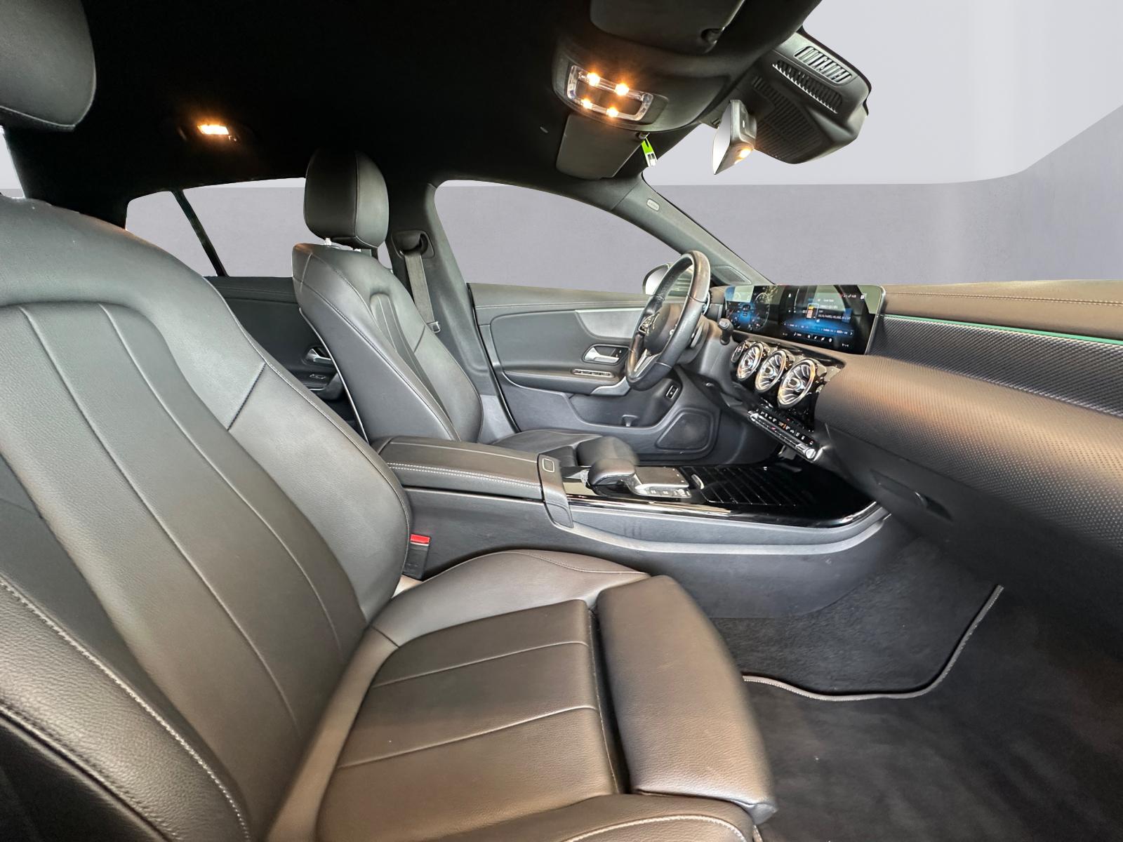 certified-beyne-heusay-mercedes-benz-cla-shooting-brake-250-e-business-solution-w1k1186861n170602-15-20260825125413.jpg