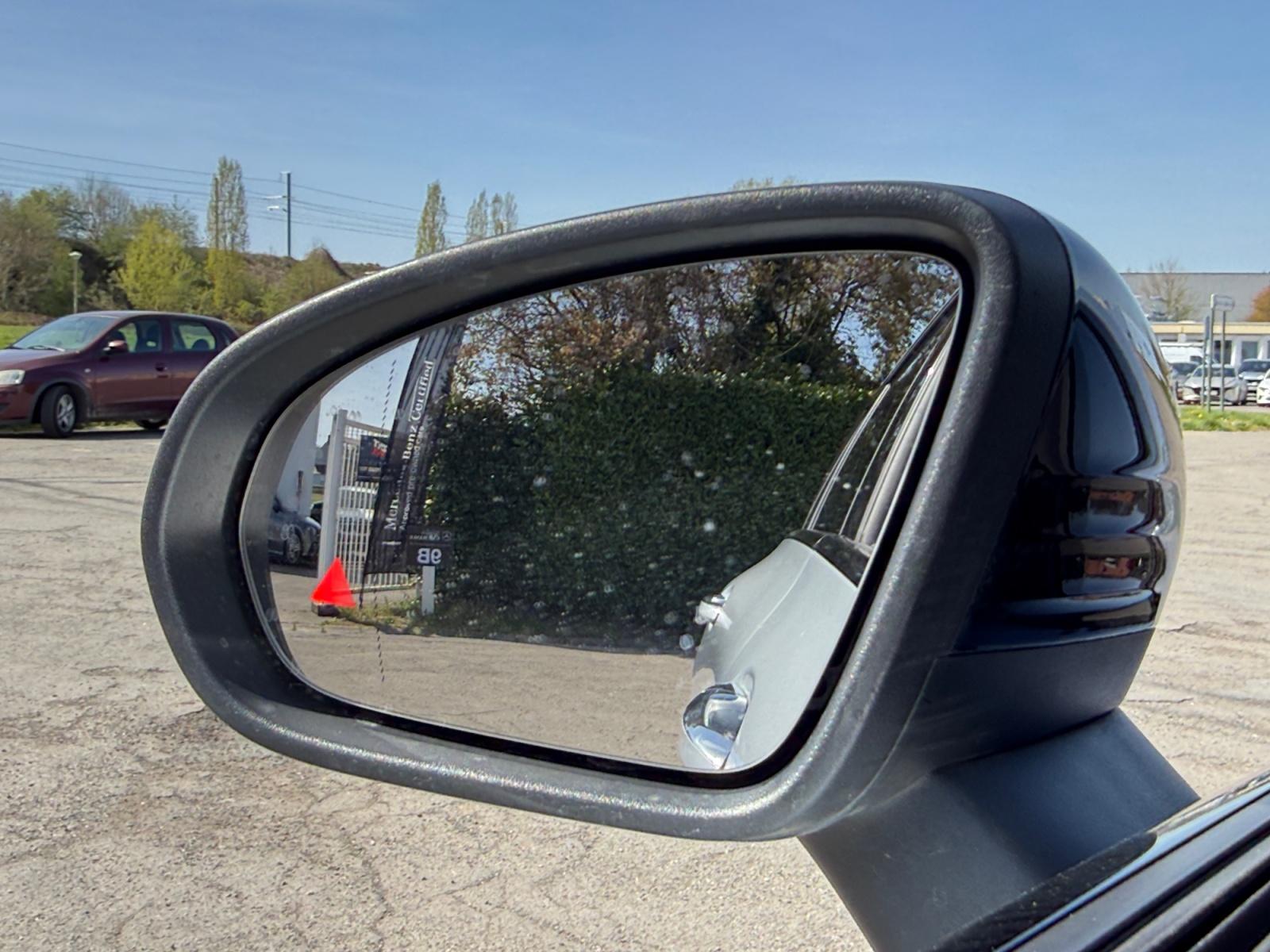 certified-namur-mercedes-benz-cla-200-d-shooting-brake-amg-line-w1k5m1cbxsn497888-19-20260521165240.jpg