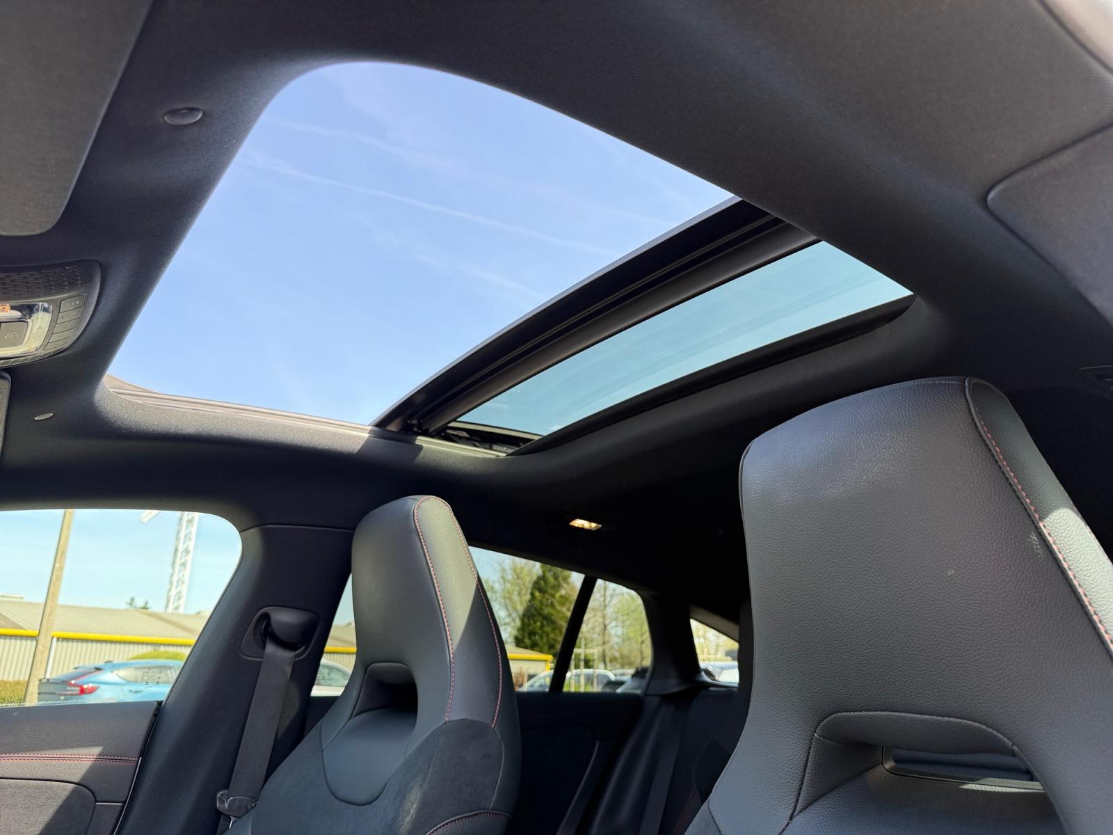 certified-namur-mercedes-benz-cla-200-d-shooting-brake-amg-line-w1k5m1cbxsn497888-20-20260521165241.jpg
