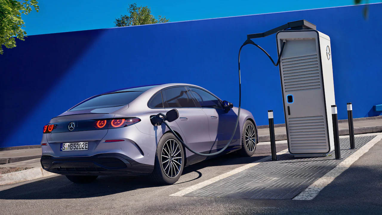 Mercedes-Benz-Classe-C-electrique-14