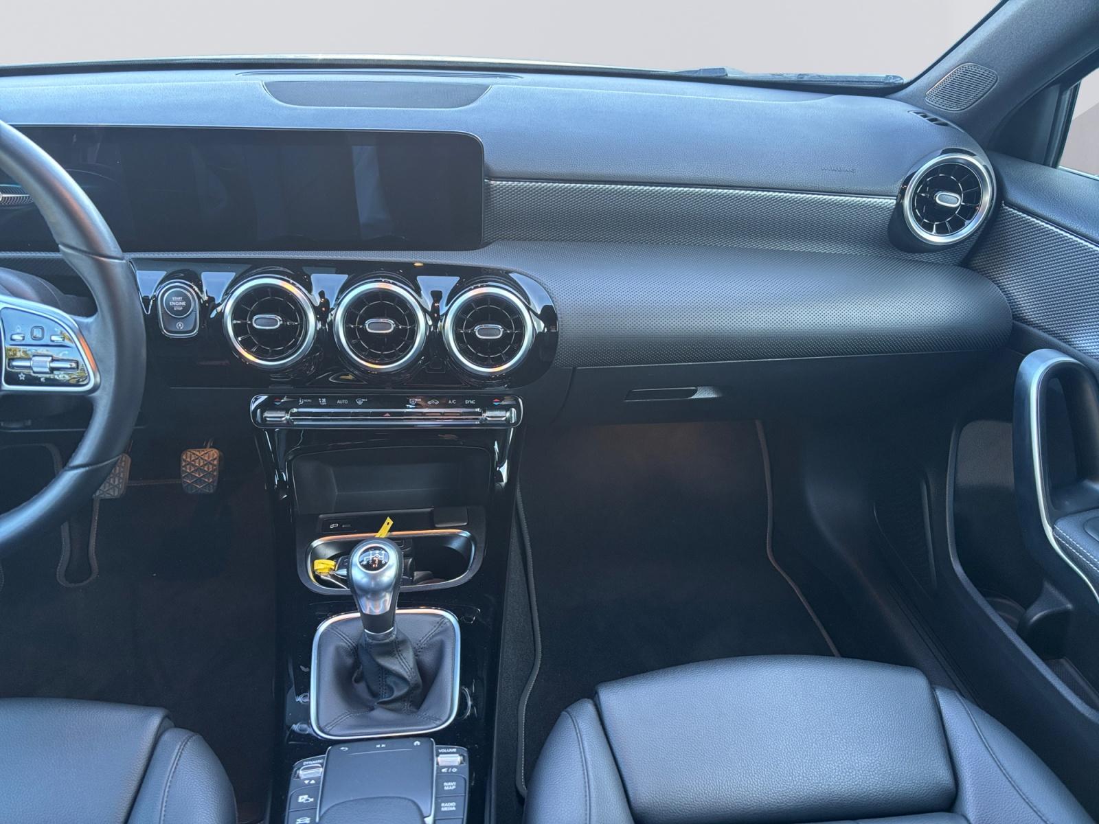 certified-arlon-mercedes-benz-a-180-berline-progressive-w1k1771841j315903-11-20260430164444.jpg