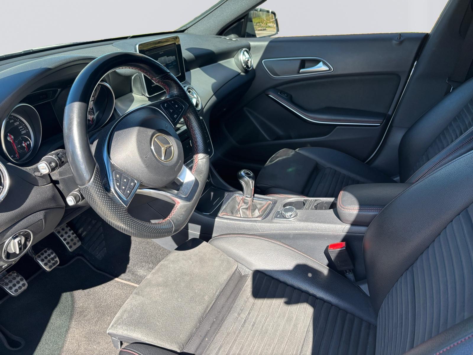 certified-arlon-mercedes-benz-cla-180-shooting-brake-amg-line-wdd1179421n463033-10-20260428045456.jpg