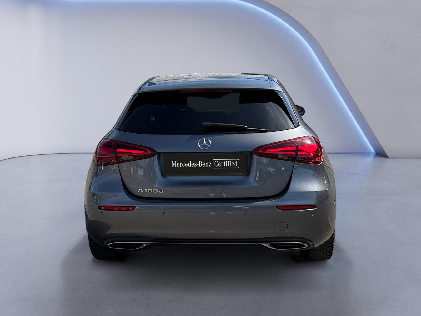 certified-beyne-heusay-mercedes-benz-a-180-d-essential-line-w1k3f1ab3pn318845-4-20260716162305.jpg