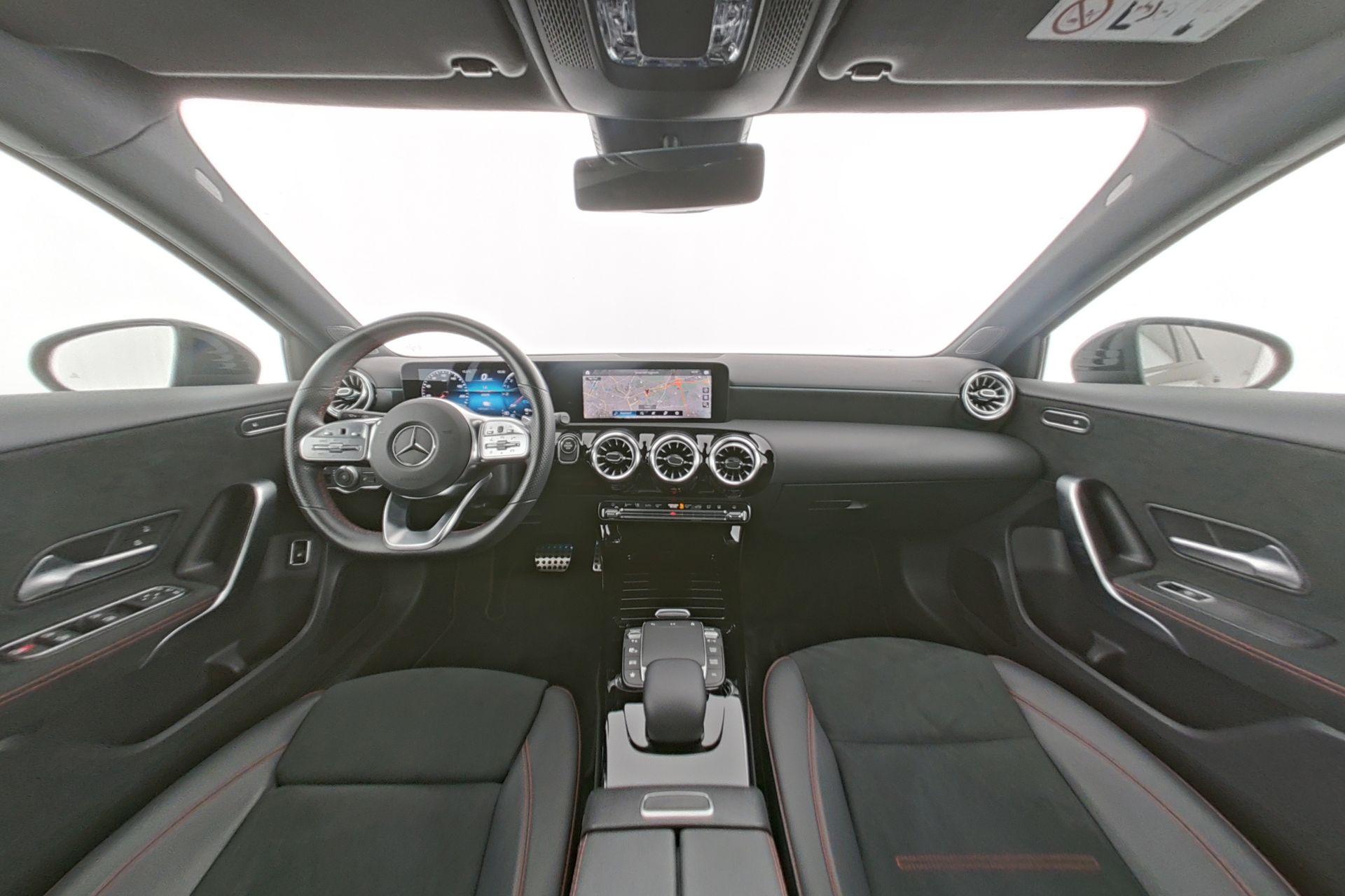 certified-beyne-heusay-mercedes-benz-a-250e-amg-line-w1k1770861v113449-12-20260506123039.jpg
