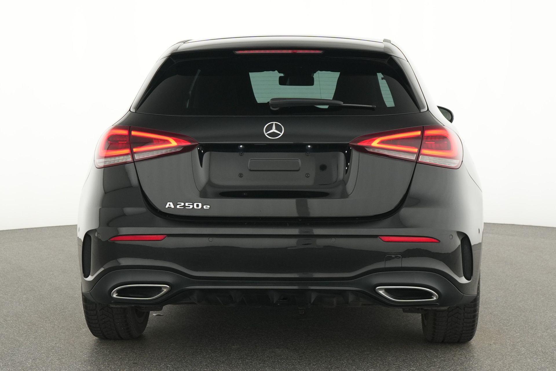 certified-beyne-heusay-mercedes-benz-a-250e-amg-line-w1k1770861v113449-7-20260506123036.jpg