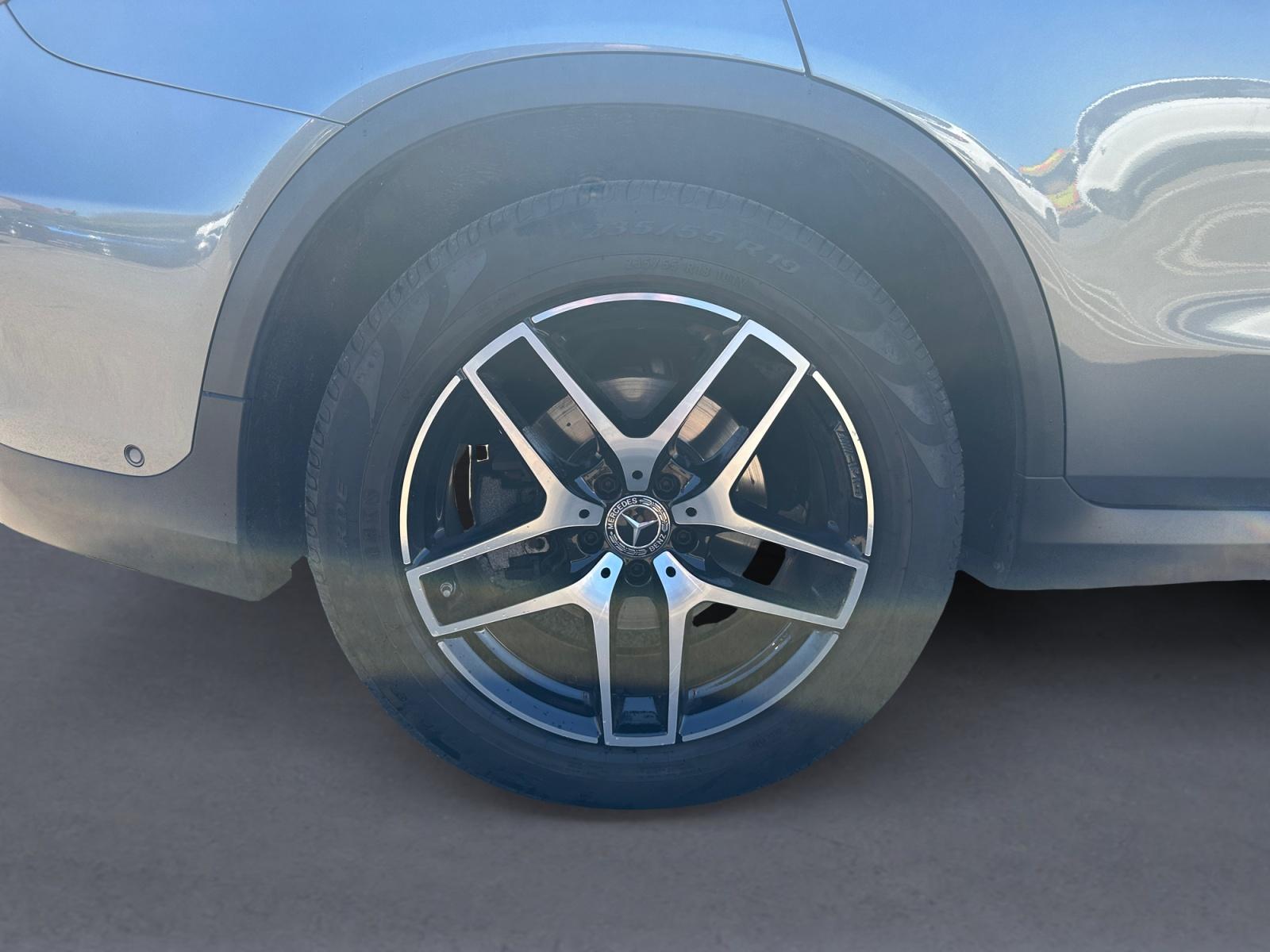 certified-beyne-heusay-mercedes-benz-glc-220d-120kw-4matic-amg-line-wdc2539051f324262-13-20260408163320.jpg