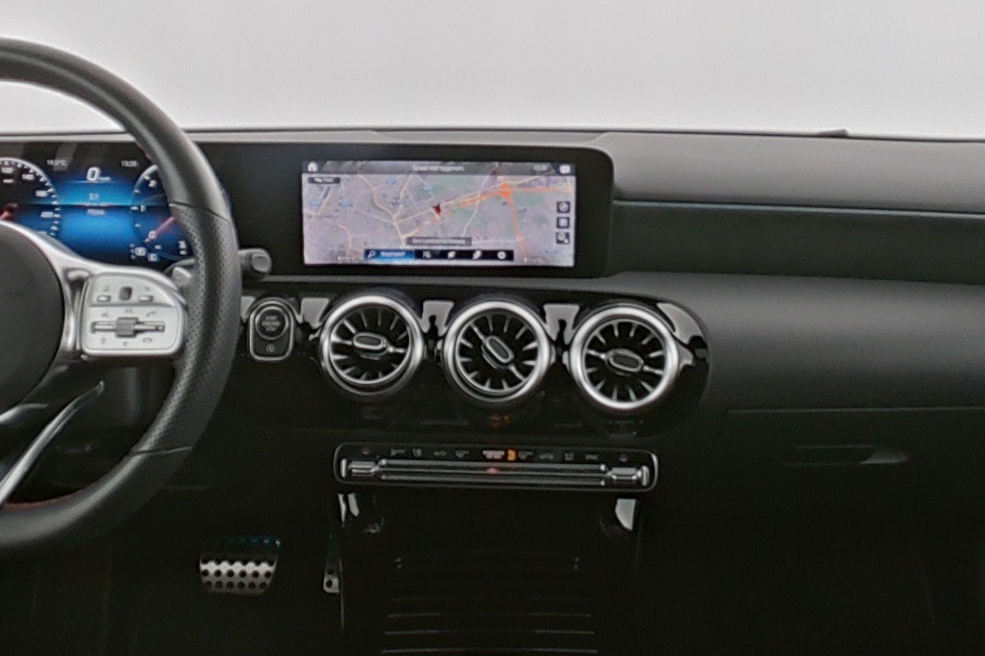 certified-namur-mercedes-benz-a-200-d-amg-line-w1k3f1cb2pv167378-15-20260821215714.jpg