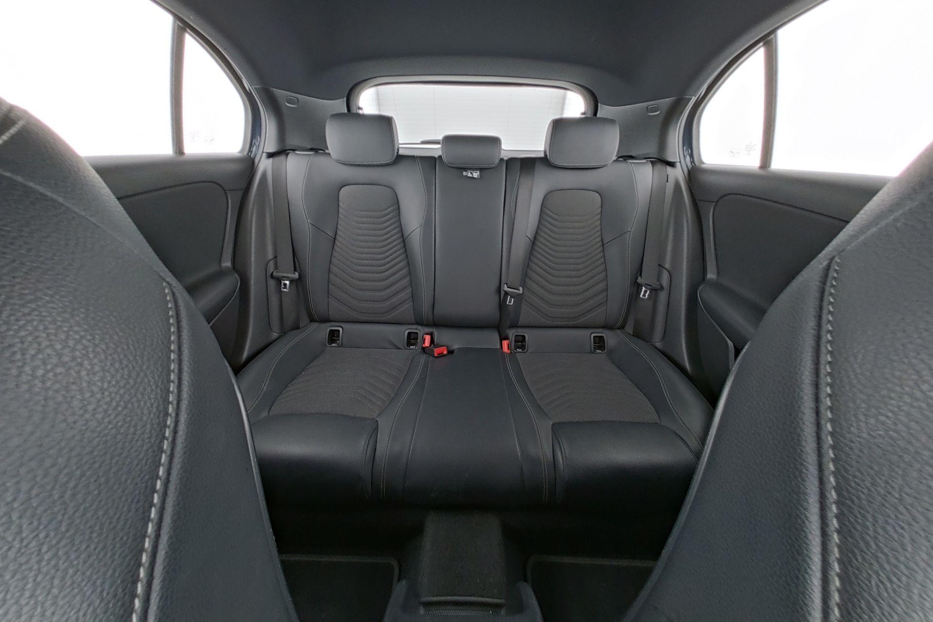 certified-namur-mercedes-benz-a-250-e-style-w1k1770861v114157-10-20260423144342.jpg