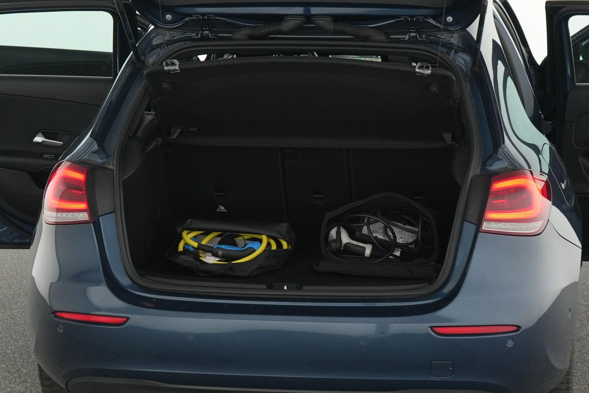 certified-namur-mercedes-benz-a-250-e-style-w1k1770861v114157-11-20260423144342.jpg