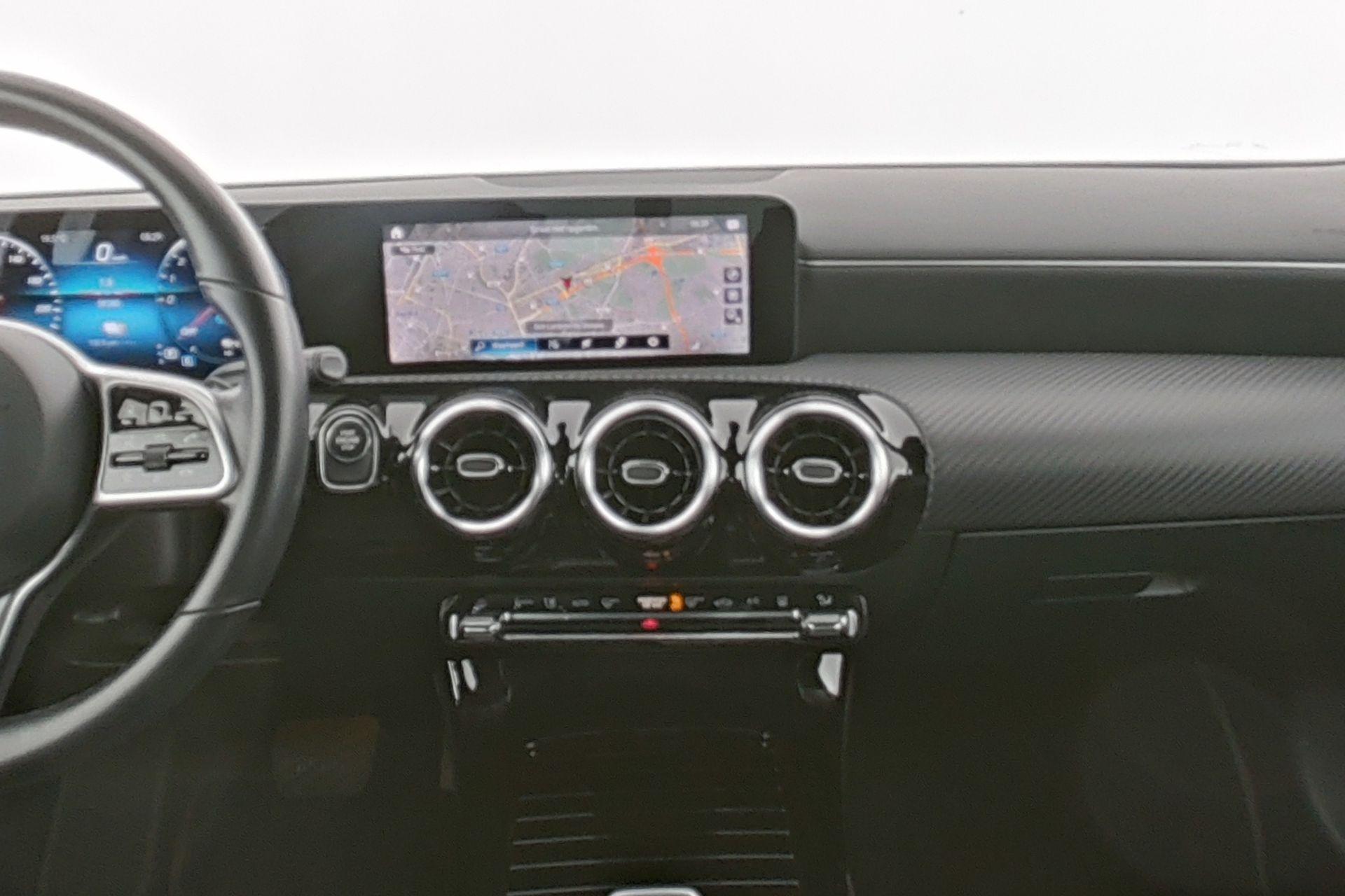 certified-namur-mercedes-benz-a-250-e-style-w1k1770861v114157-8-20260423144341.jpg