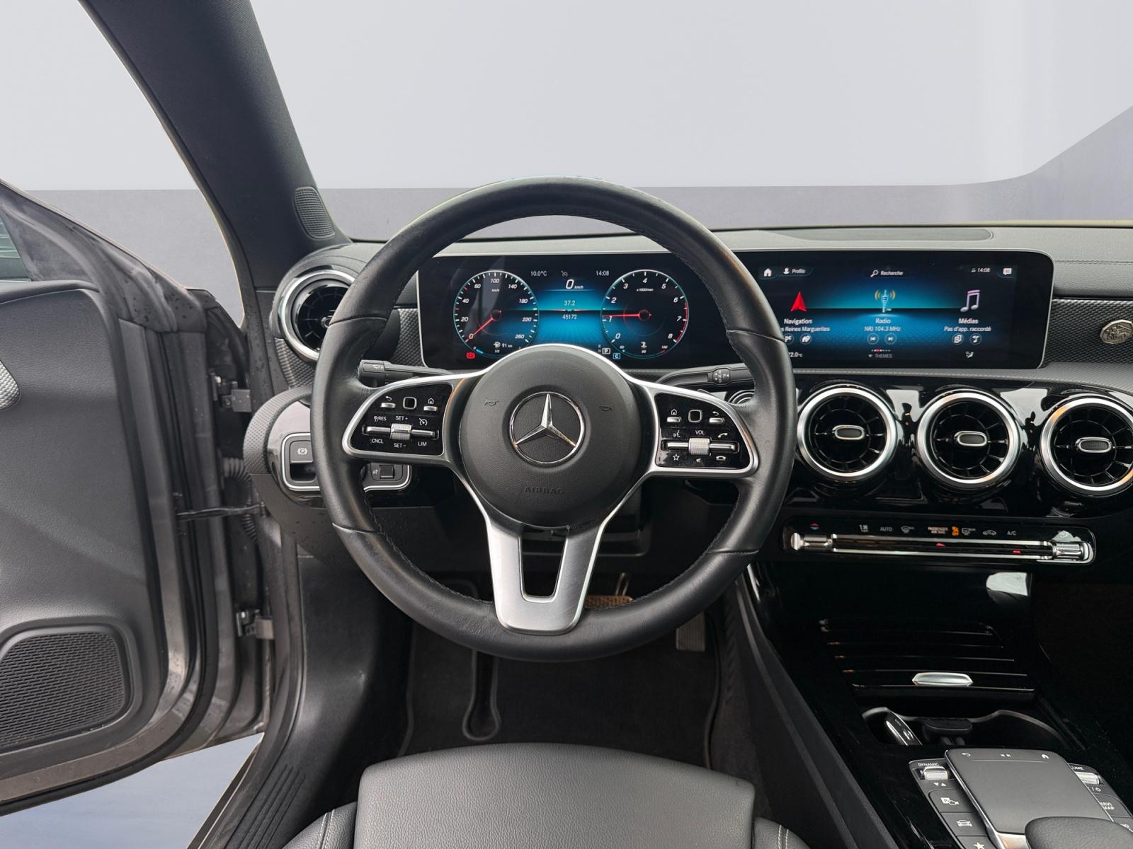 certified-namur-mercedes-benz-cla-180-coupe-progressive-w1k1183841n130426-14-20260521174034.jpg