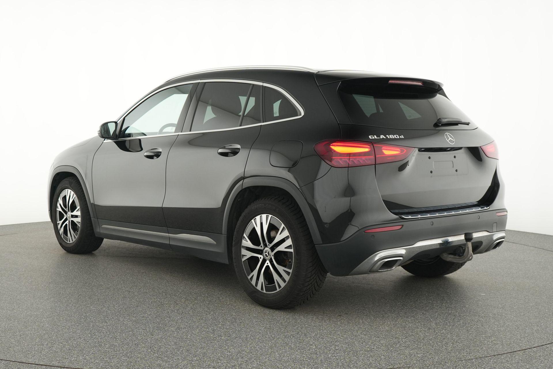 certified-namur-mercedes-benz-gla-180-d-progressive-w1n4n1ab7rj548232-3-20260521195410.jpg