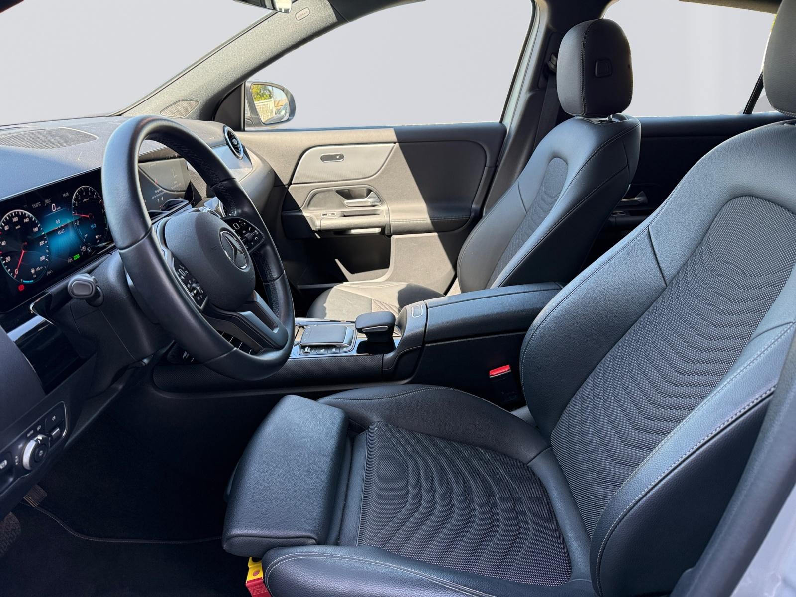 certified-namur-mercedes-benz-gla-250-e-style-w1n2477861j361939-11-20260813142049.jpg
