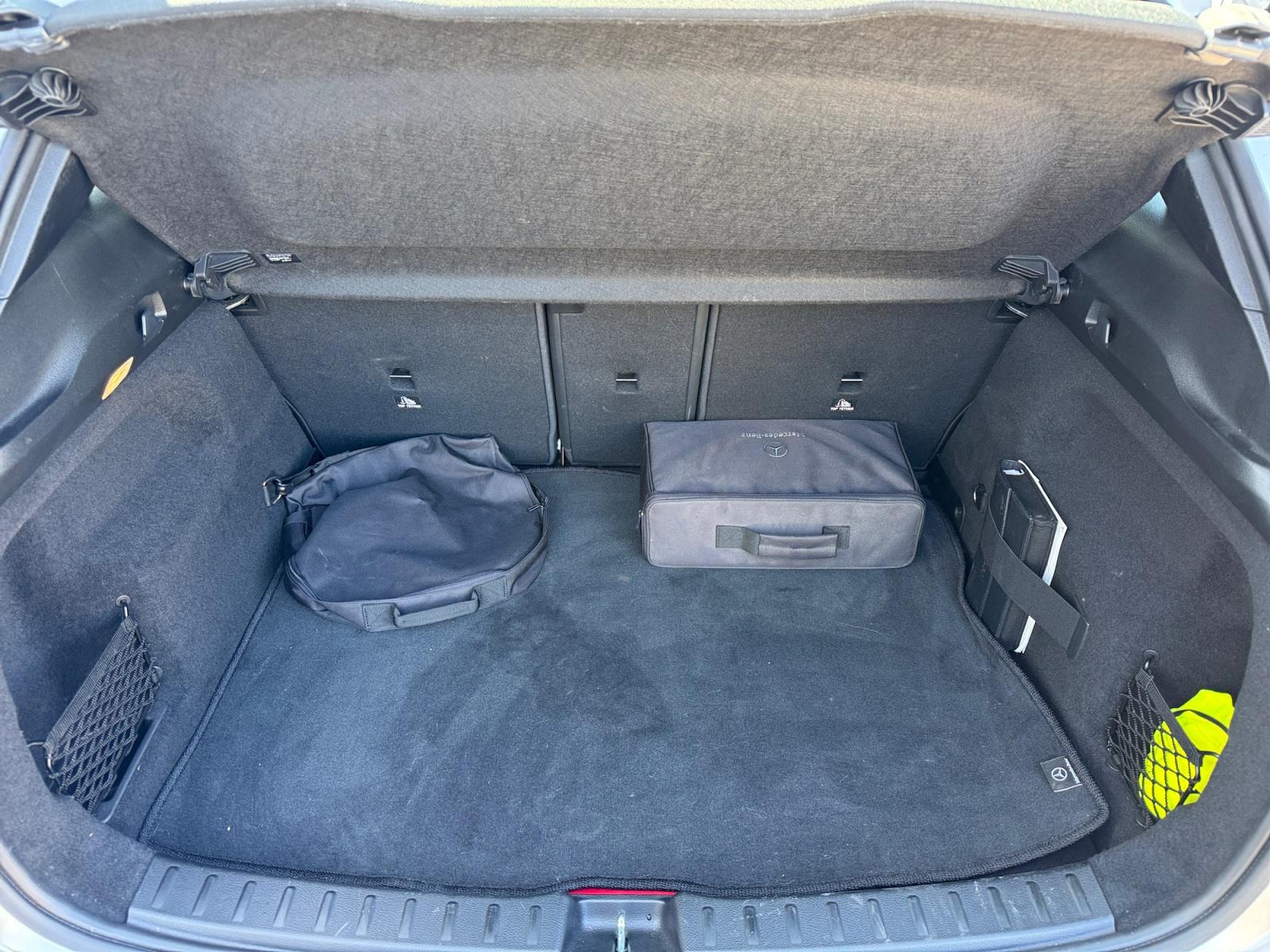 certified-namur-mercedes-benz-gla-250-e-style-w1n2477861j361939-18-20260813142053.jpg