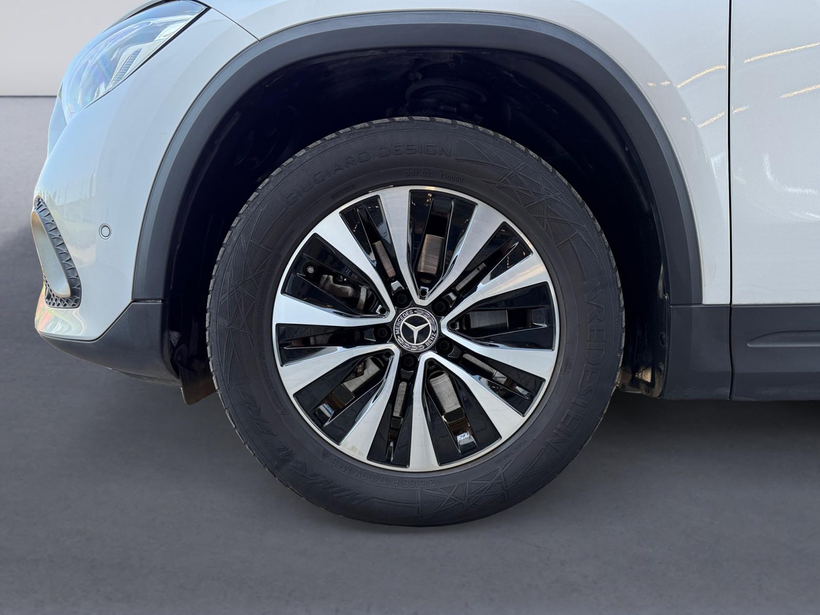 certified-namur-mercedes-benz-gla-250-e-style-w1n2477861j361939-4-20260813142046.jpg