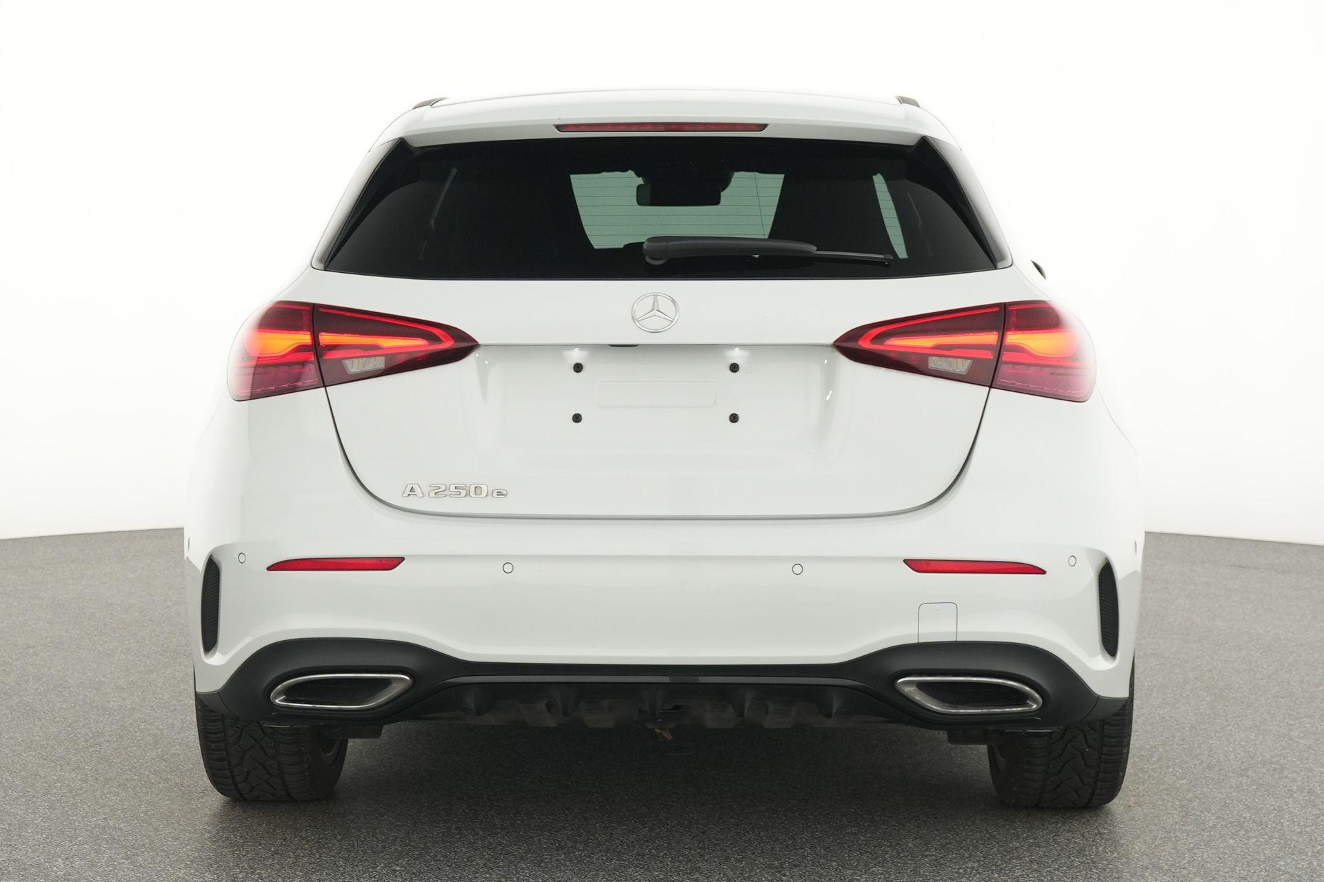 certified-alleur-mercedes-benz-a-250-e-amg-line-w1k3f8fb0rv194733-7-20260916132734.jpg