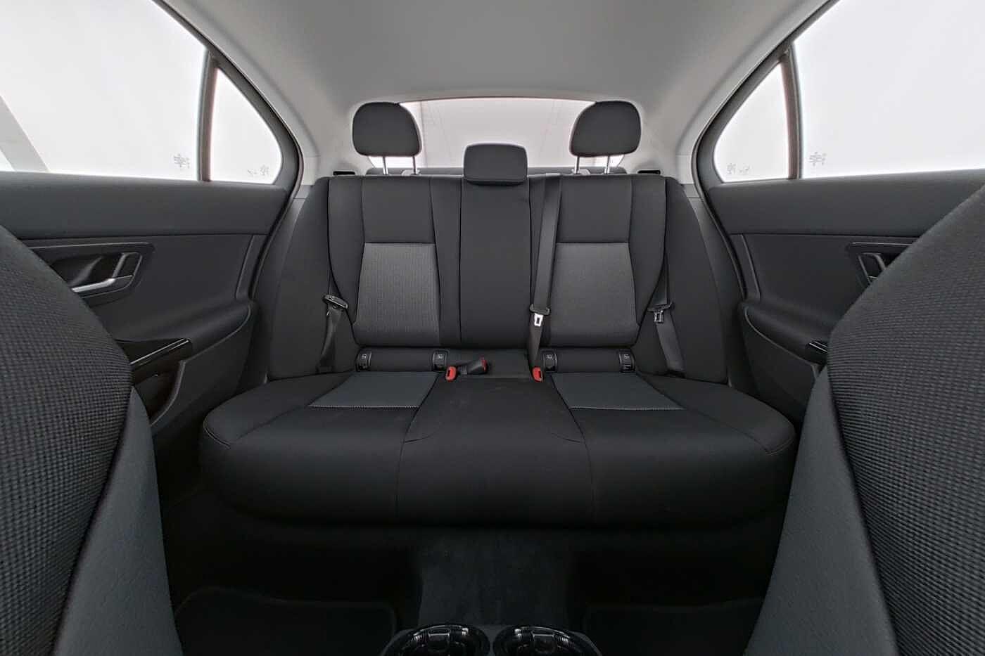 certified-arlon-mercedes-benz-c-200-d-berline-w1kaf0db8pr111728-17-20260518120956.jpg