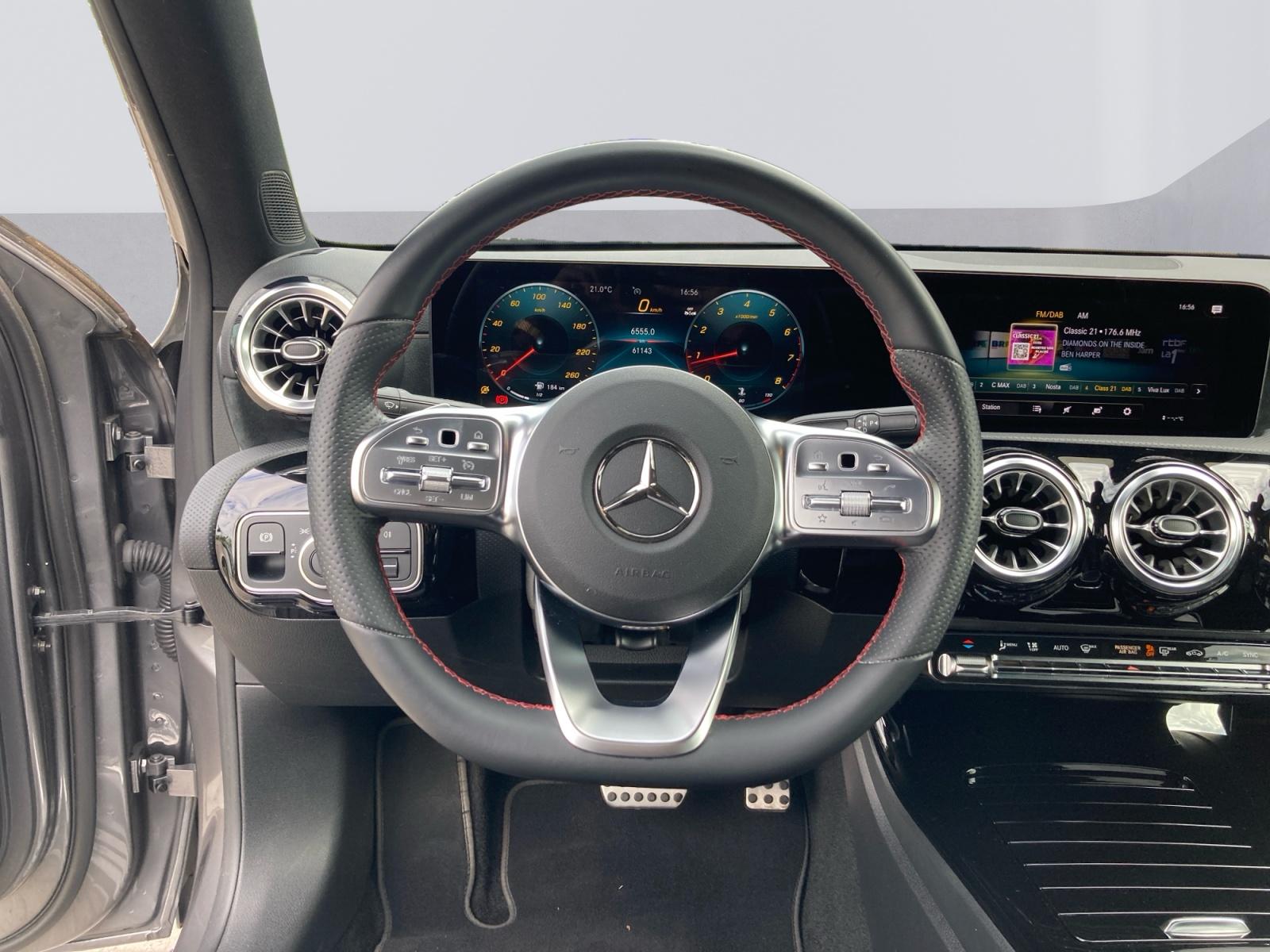 certified-namur-mercedes-benz-a-180-berline-amg-line-w1k3g8eb4pj379984-13-20260511100908.jpg