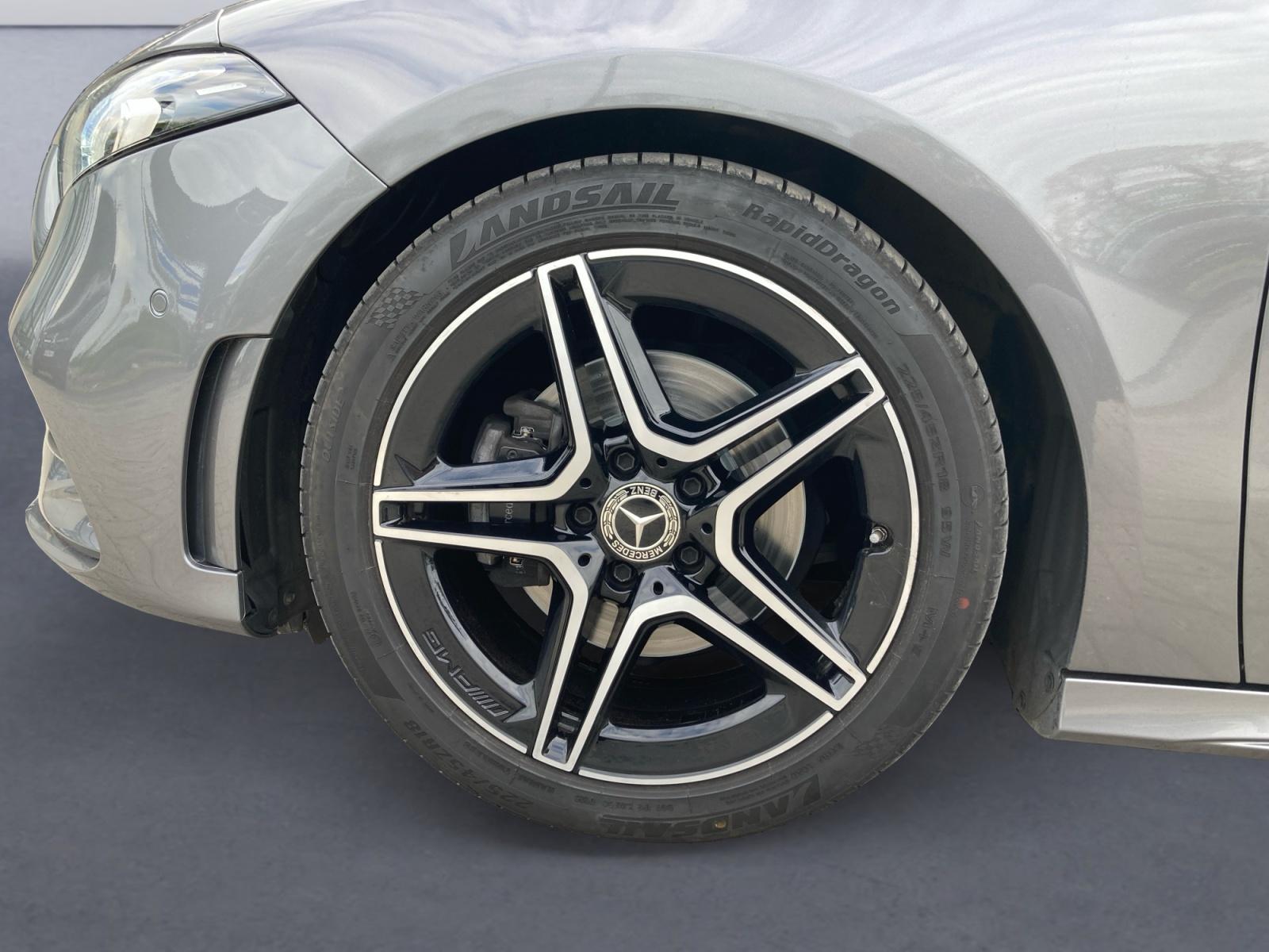 certified-namur-mercedes-benz-a-180-berline-amg-line-w1k3g8eb4pj379984-4-20260511100903.jpg