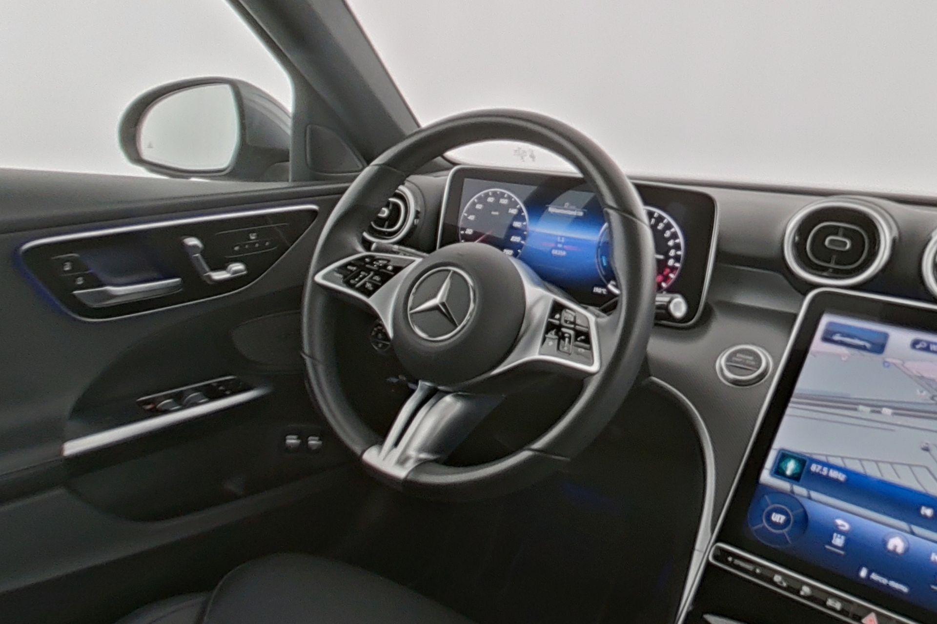 certified-namur-mercedes-benz-c-300-e-break-luxury-line-w1kah5eb8rf140320-13-20260601164415.jpg