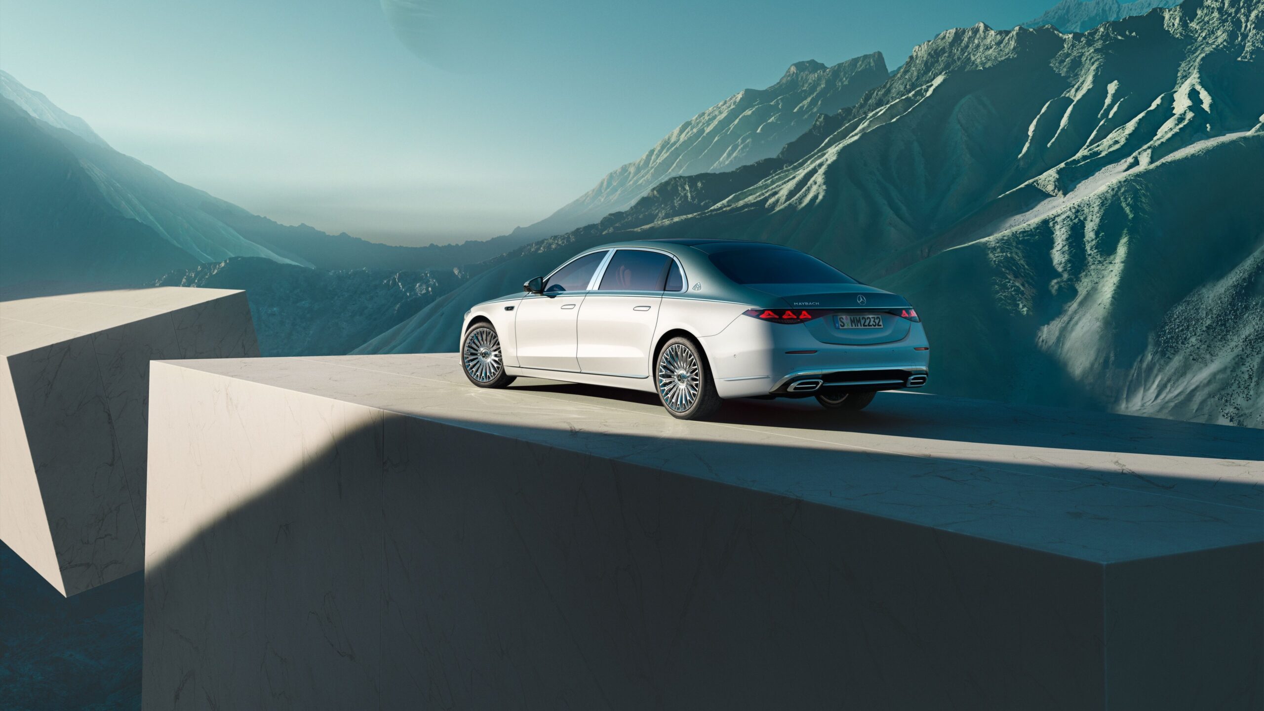 Mecedes-Benz-Maybach-Classe-S-01