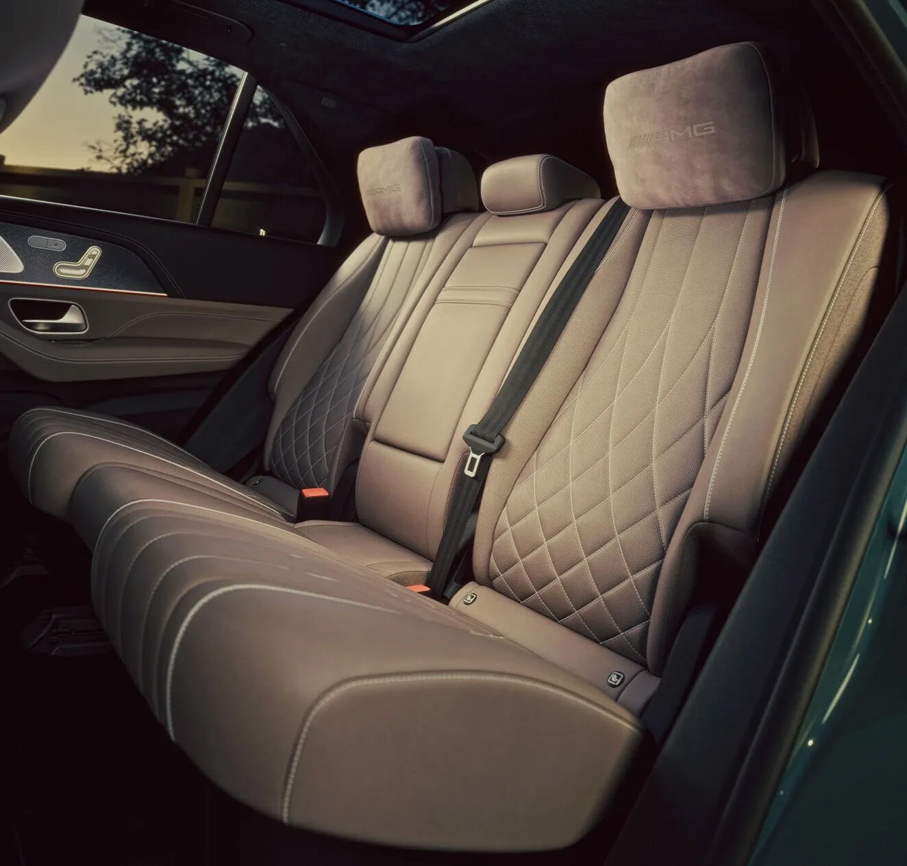Mercedes-Benz-GLE-AMG-SUV-08
