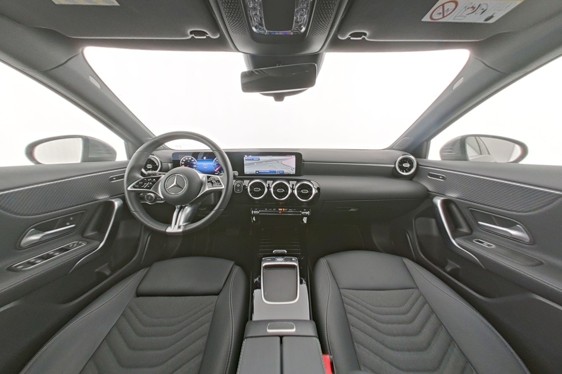 certified-alleur-mercedes-benz-a-180d-business-line-w1k3f1ab3tj532073-13-20260716111616.jpg