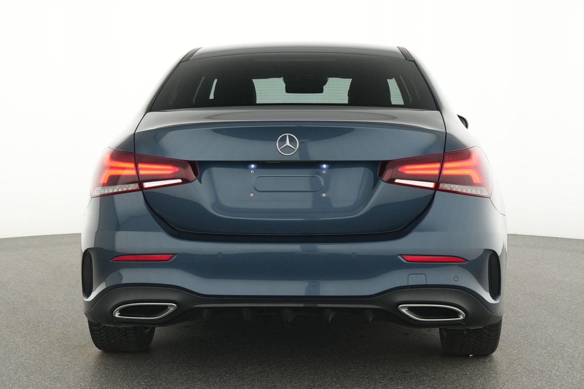 certified-alleur-mercedes-benz-a-200-berline-amg-line-w1k1771871j354223-7-20260716112913.jpg