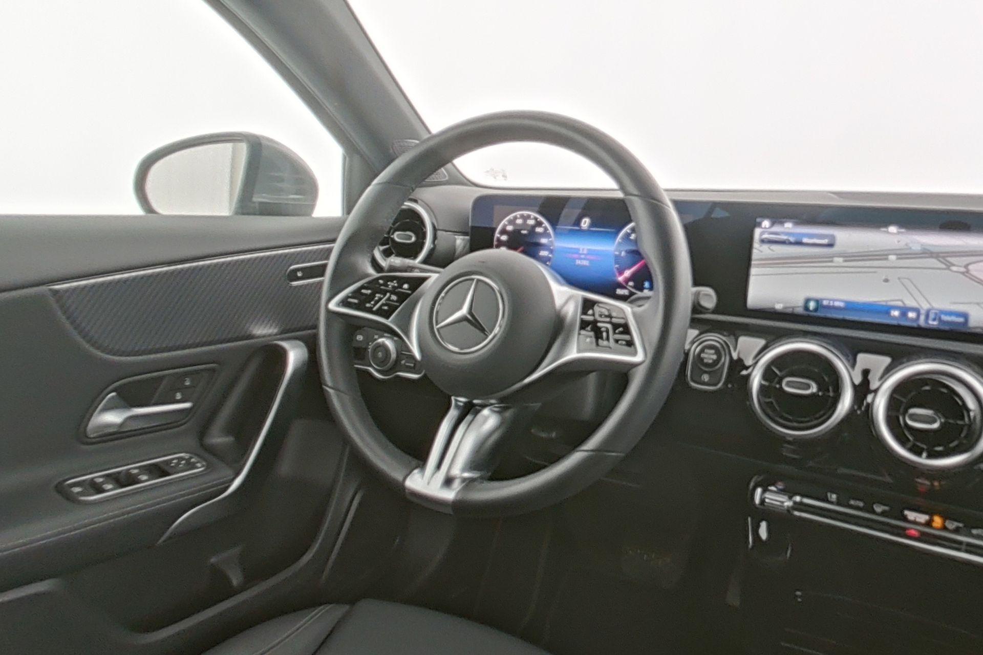 certified-arlon-mercedes-benz-a-180-d-progressive-w1k3f1ab2sv221712-13-20260615160531.jpg