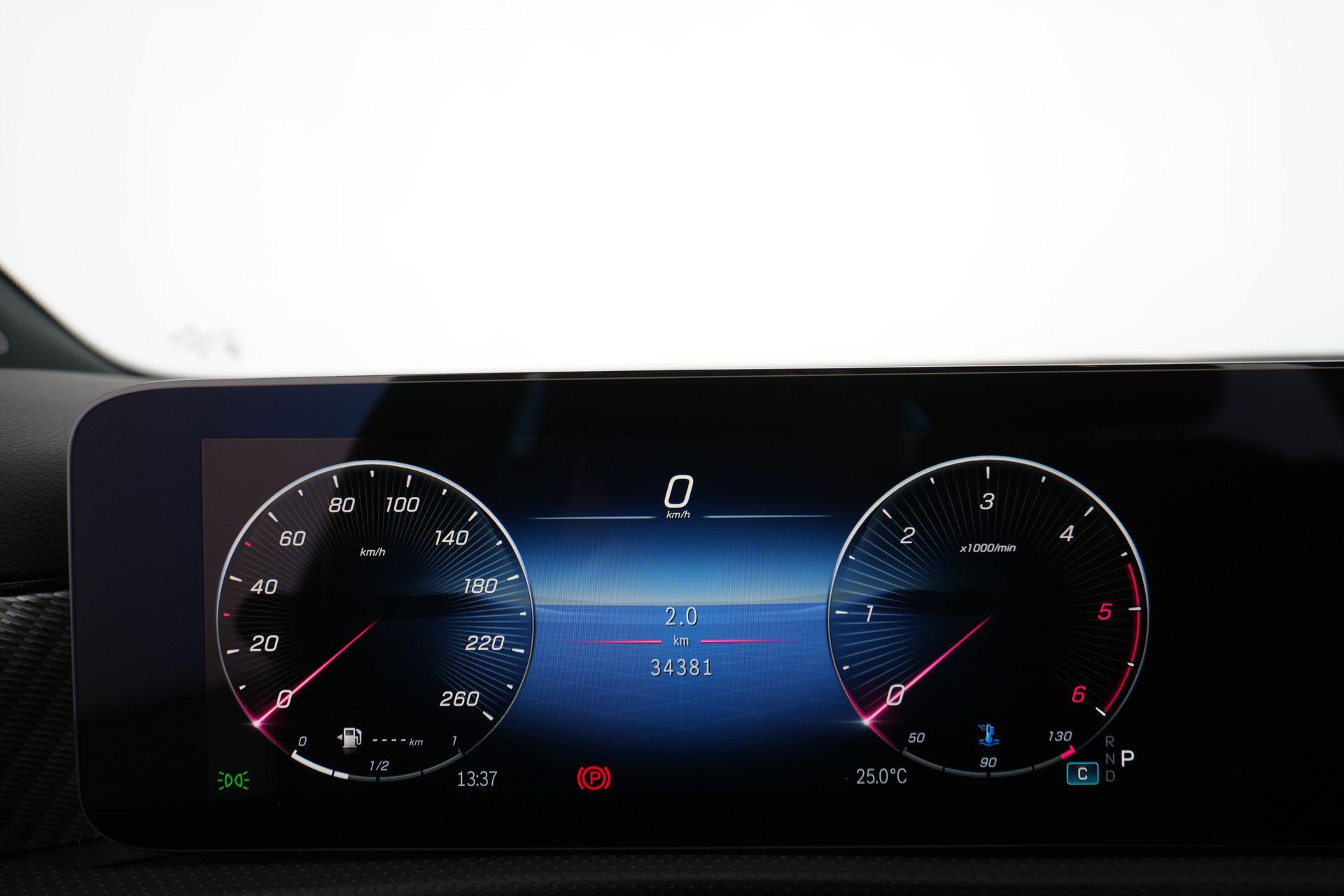 certified-arlon-mercedes-benz-a-180-d-progressive-w1k3f1ab2sv221712-14-20260615160532.jpg