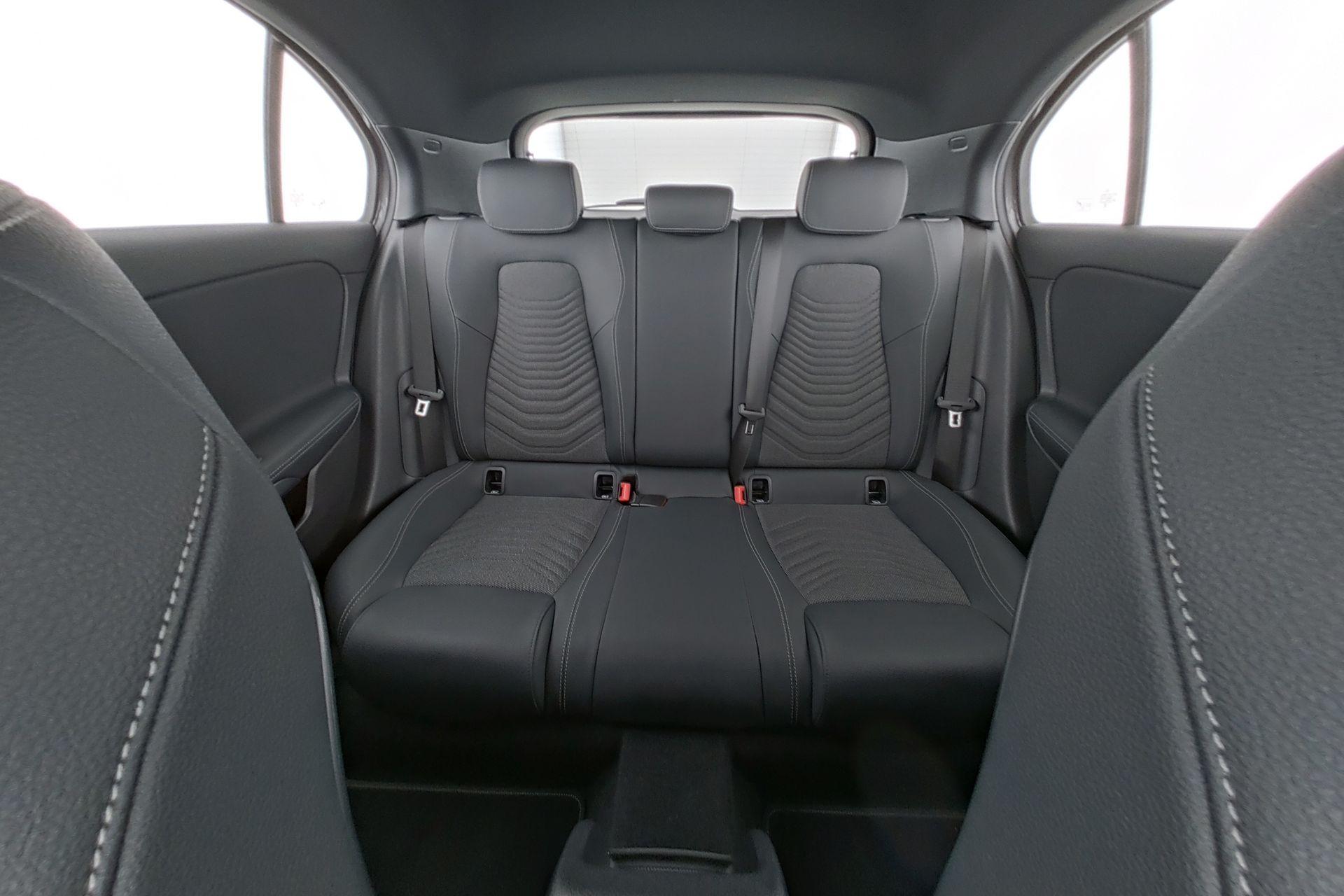 certified-arlon-mercedes-benz-a-180-d-progressive-w1k3f1ab2sv221712-17-20260615160533.jpg