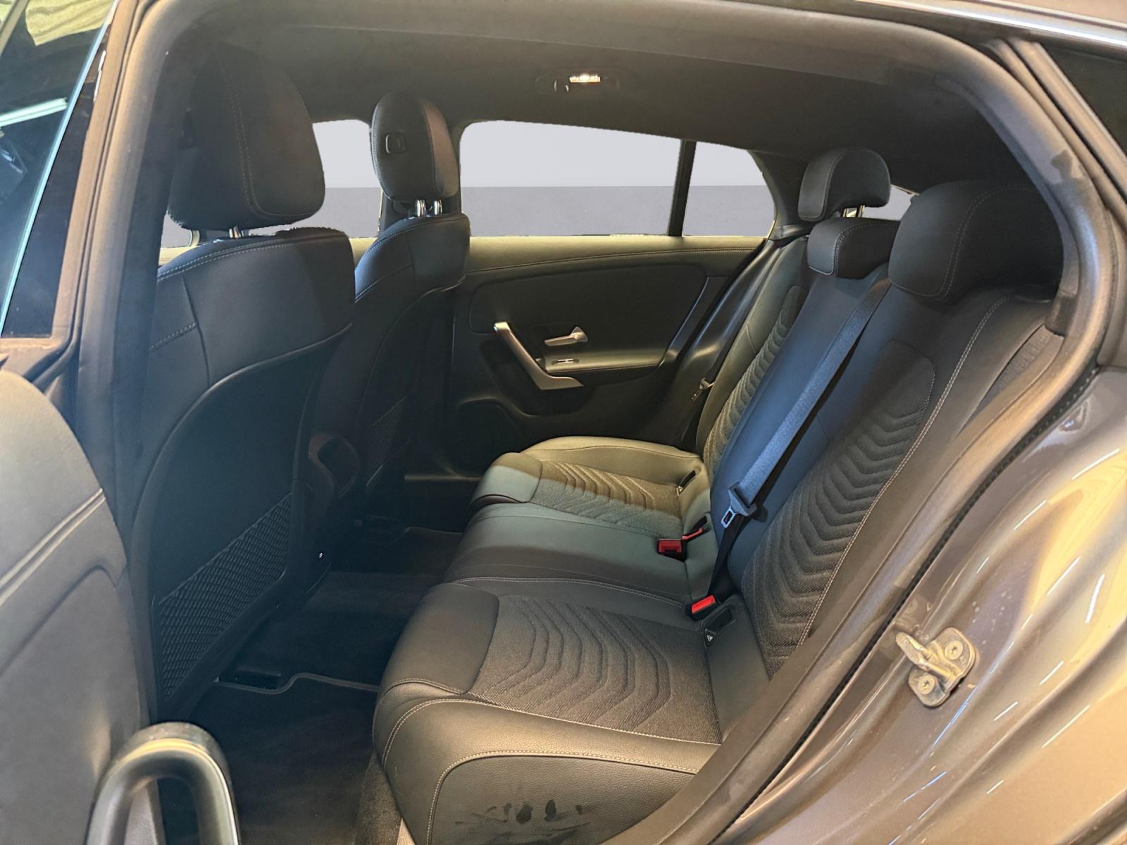 certified-beyne-heusay-mercedes-benz-cla-shooting-brake-180-luxury-line-w1k5m8eb6tn567877-13-20260716105320.jpg