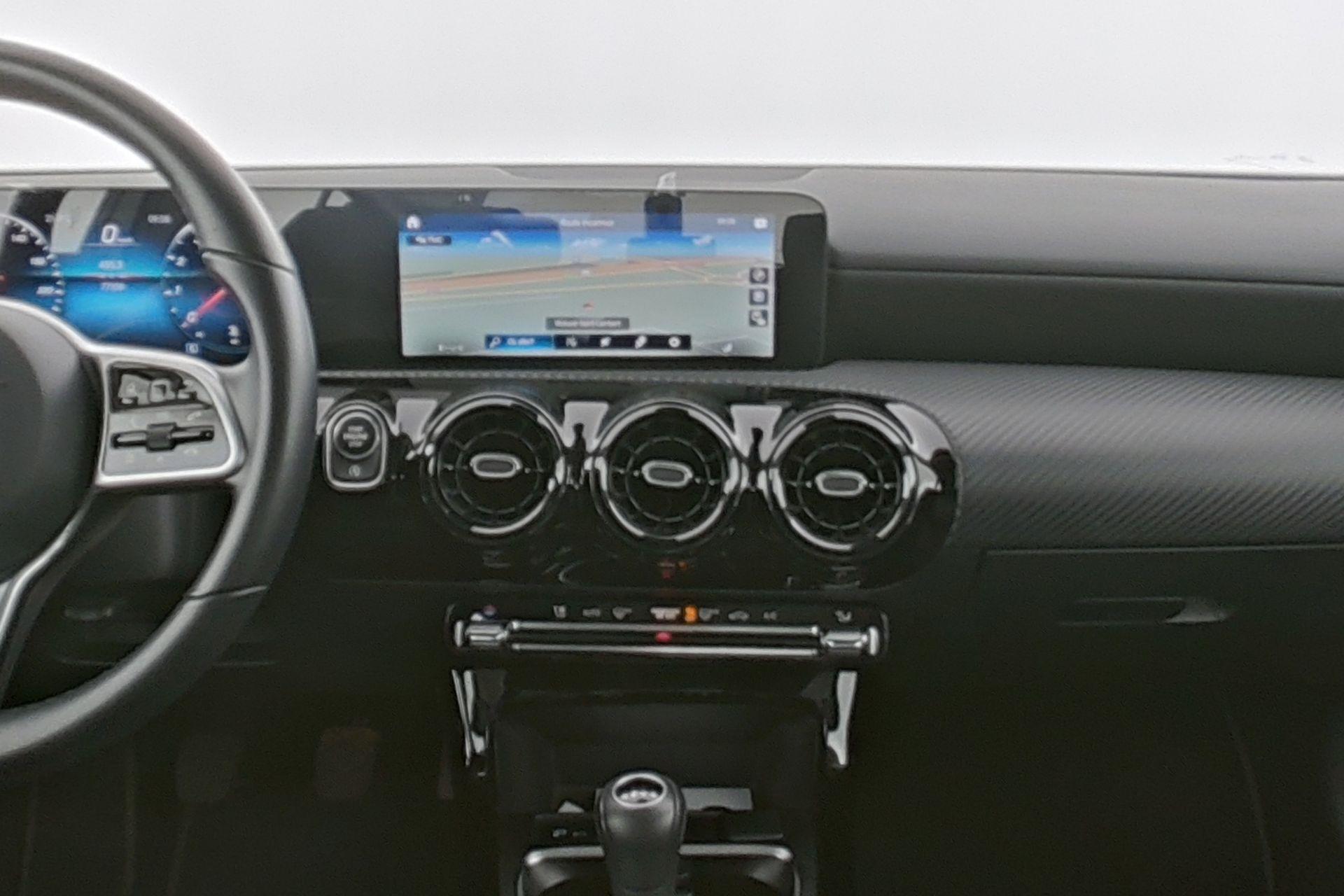 certified-eupen-mercedes-benz-a-160-serie-w1k1770821v097312-15-20260605013837.jpg