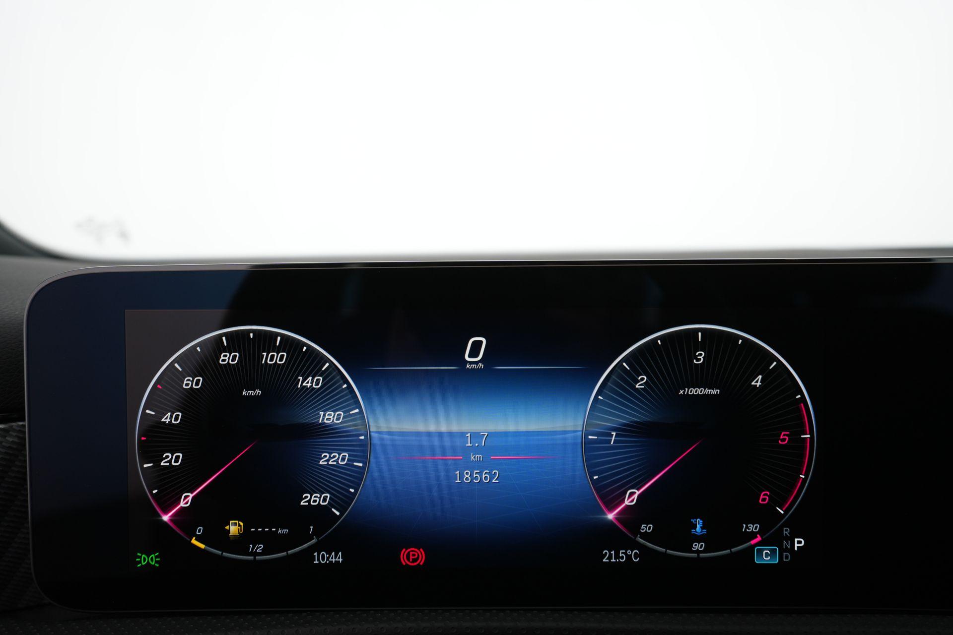 certified-eupen-mercedes-benz-a-180d-business-line-w1k3f1abxsv221988-14-20260827030312.jpg