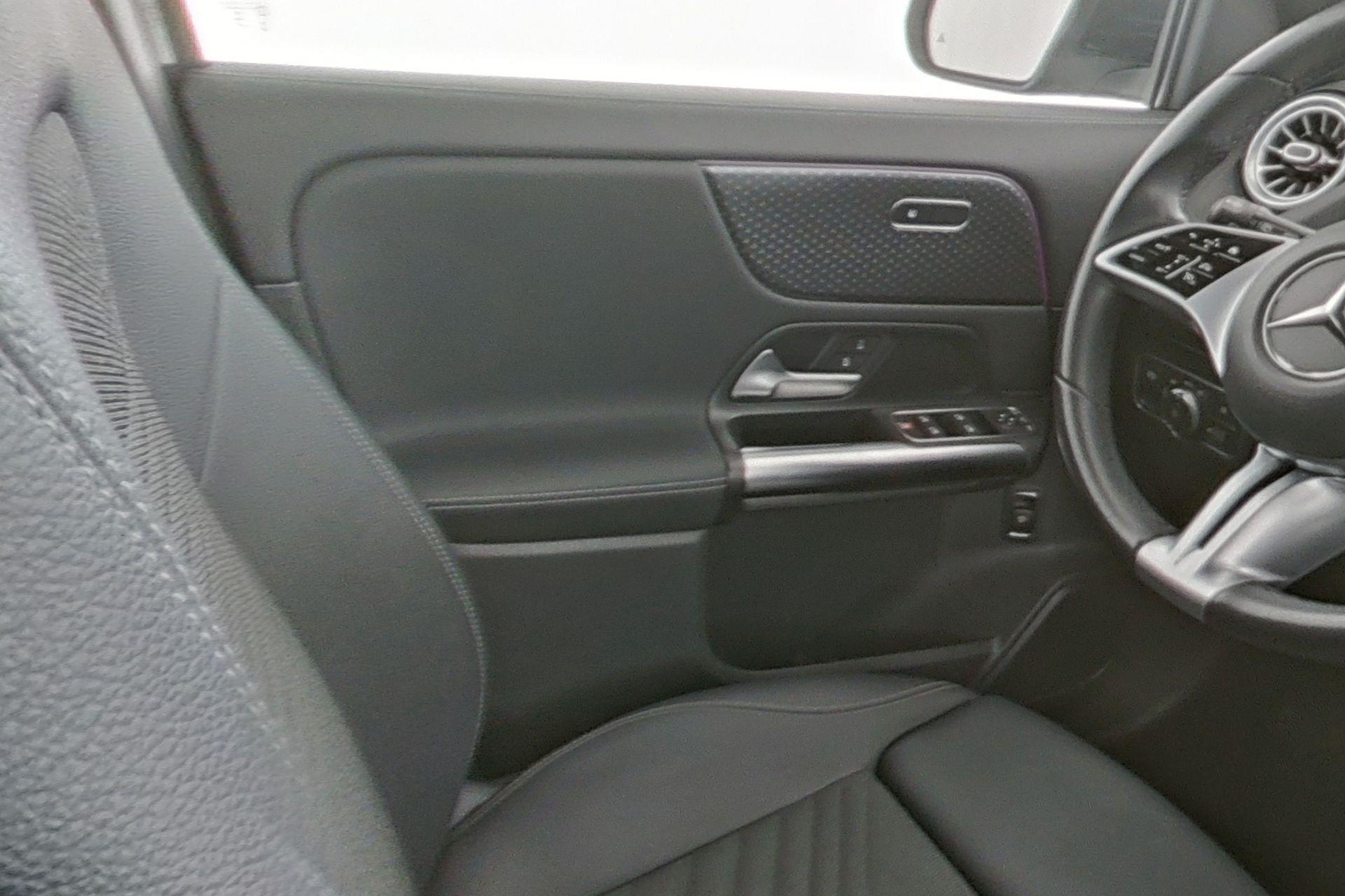 certified-eupen-mercedes-benz-eqa-250-business-w1n9n0cb2sj122659-16-20260807021350.jpg