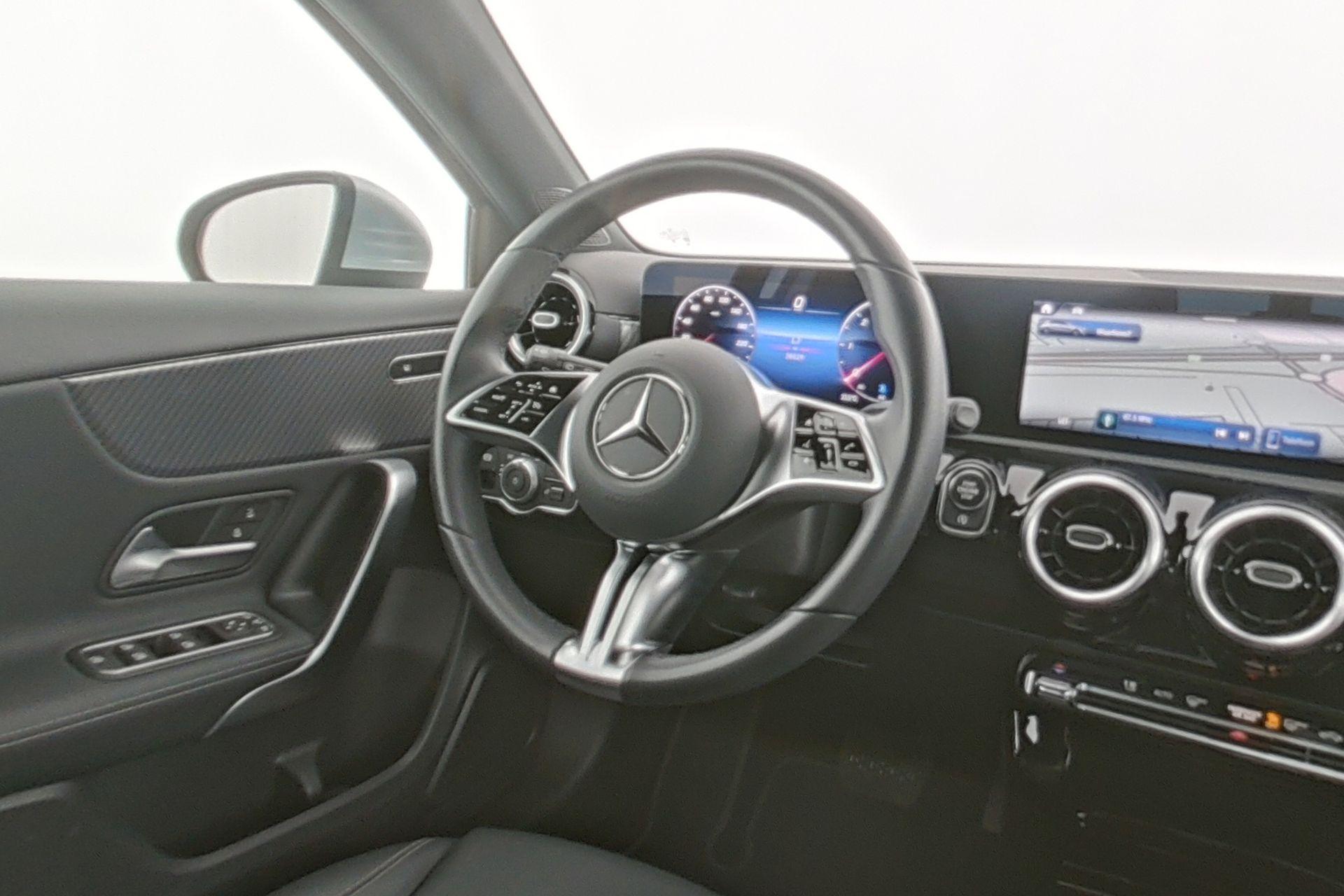 certified-namur-mercedes-benz-a-180-d-progressive-w1k3f1ab3sv221783-13-20260827031429.jpg