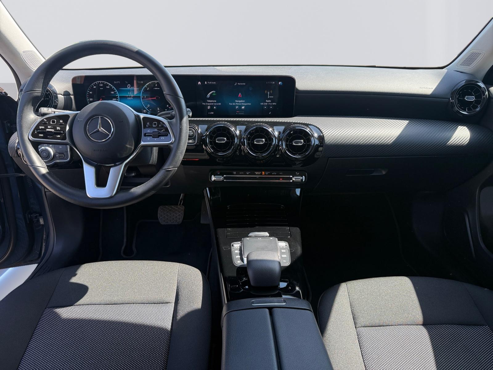 certified-namur-mercedes-benz-a-180-d-serie-w1k1770101n284537-13-20260611151247.jpg