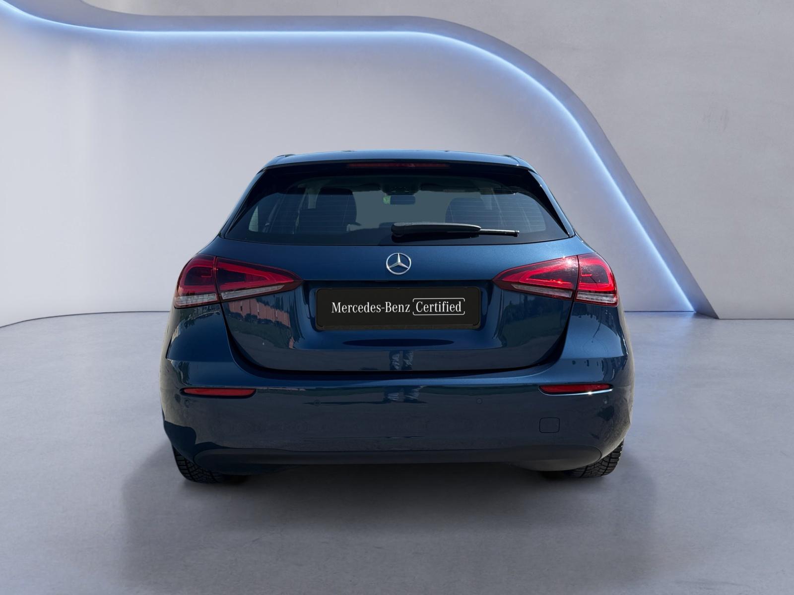 certified-namur-mercedes-benz-a-180-d-serie-w1k1770101n284537-5-20260611151241.jpg