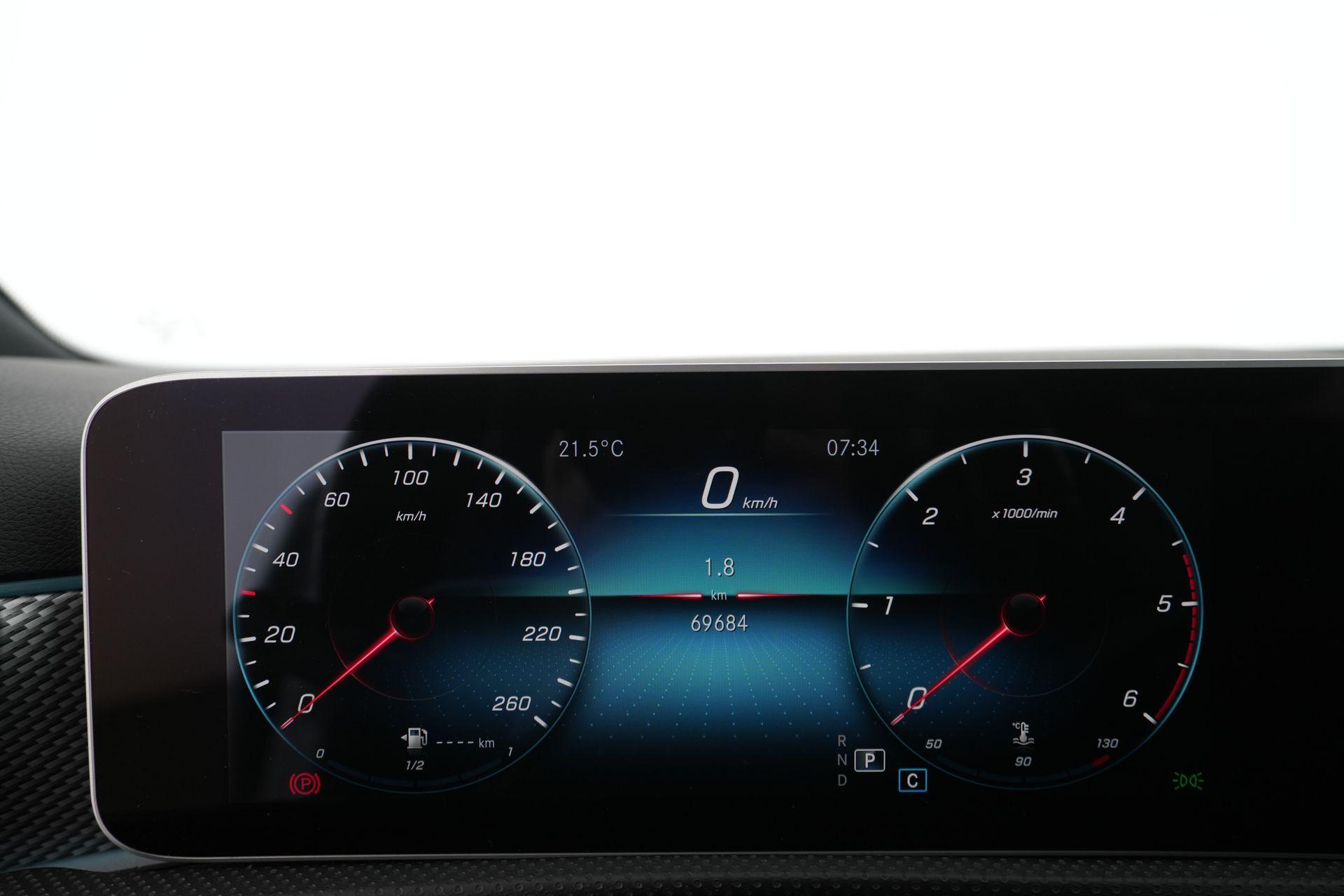 certified-namur-mercedes-benz-a-200-d-progressive-w1k1770121j177808-14-20260610075359.jpg