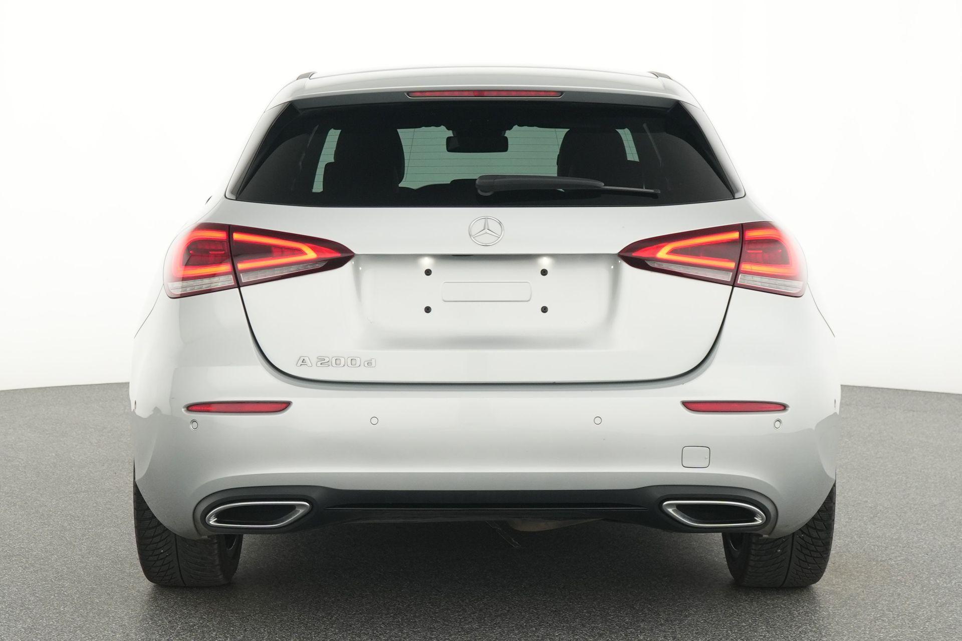 certified-namur-mercedes-benz-a-200-d-progressive-w1k1770121j177808-7-20260610075355.jpg